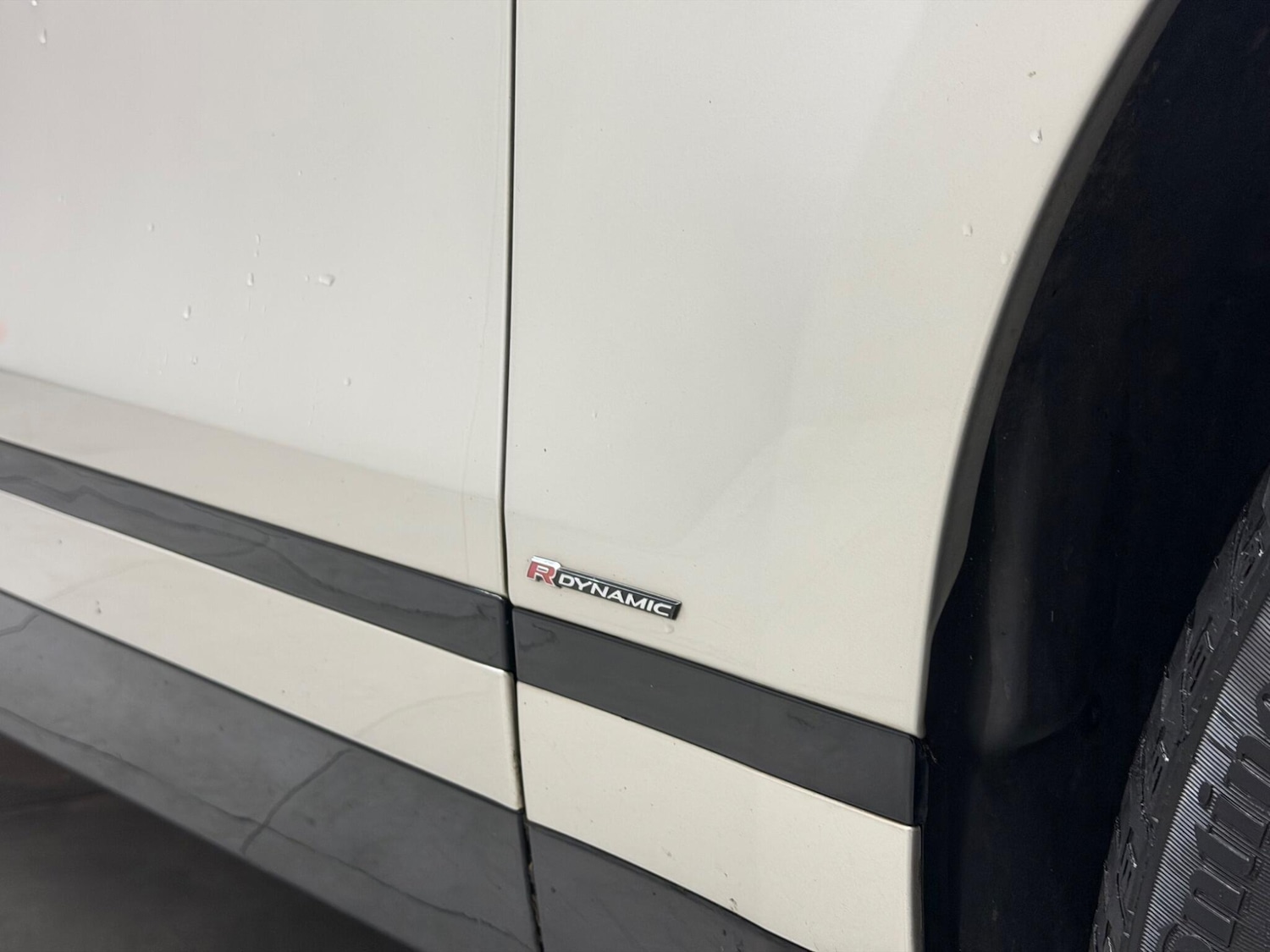 Used Land Rover Range Rover Velar 2017 for sale - 76992985: Photo 59