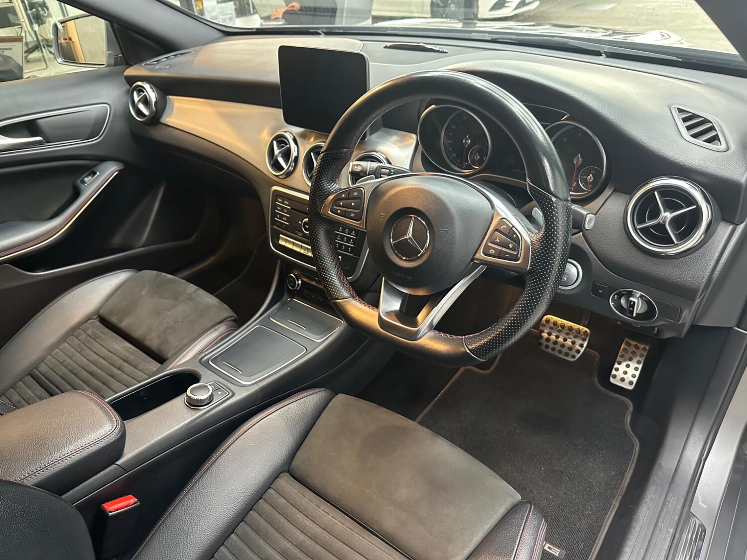 Used Mercedes-Benz GLA 2017 for sale - 78020140: Photo 13