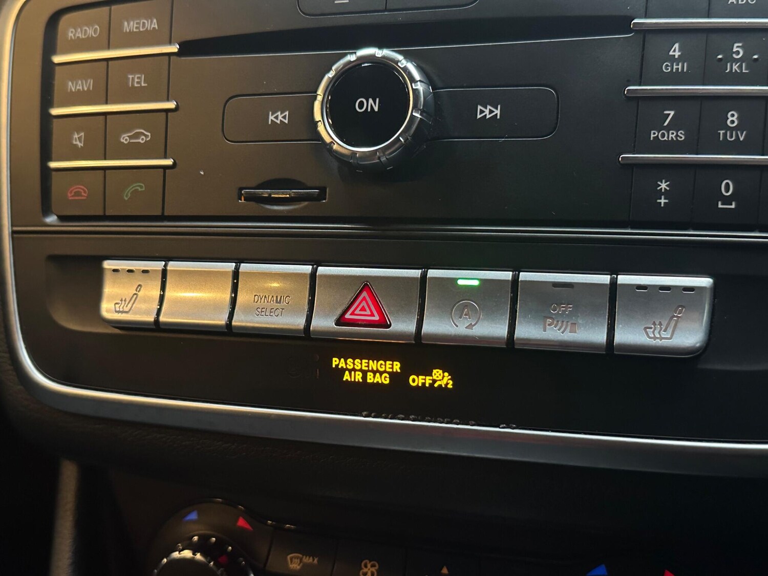 Used Mercedes-Benz GLA 2017 for sale - 78020140: Photo 17