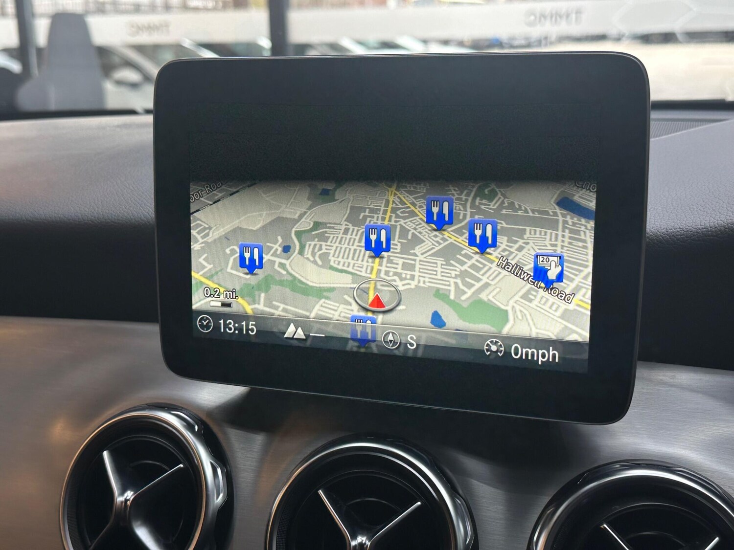 Used Mercedes-Benz GLA 2017 for sale - 78020140: Photo 41