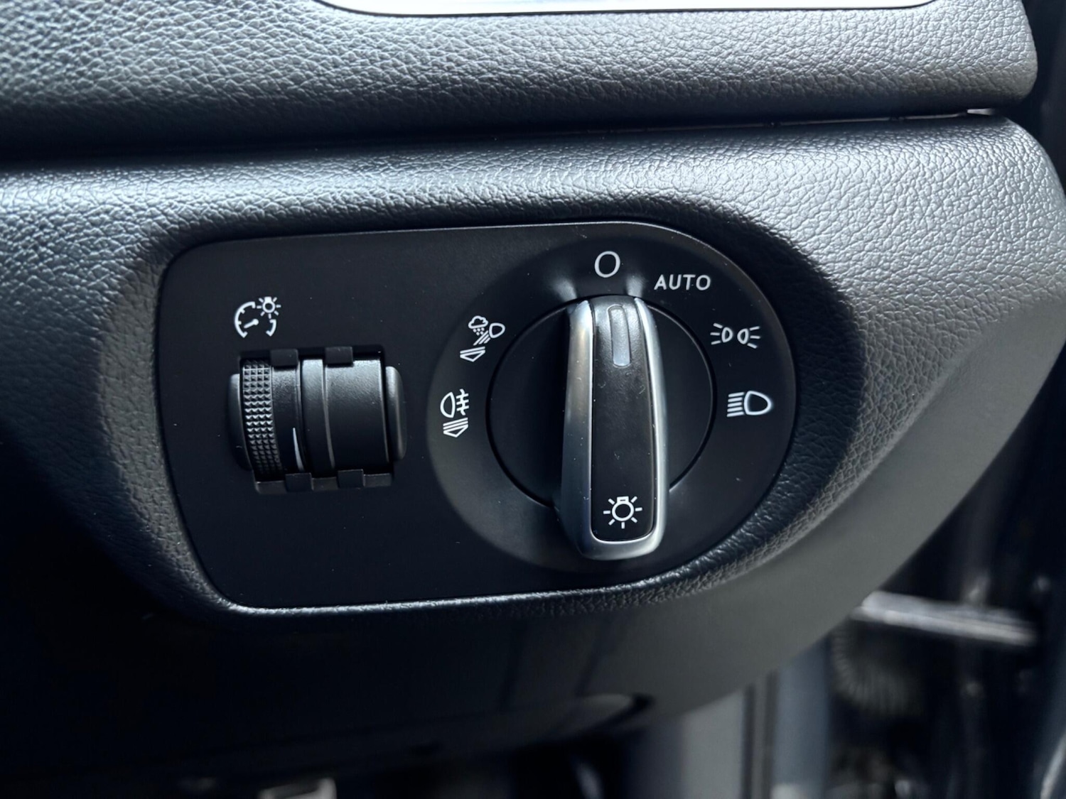 Used Audi Q3 2018 for sale - 76227413: Photo 34