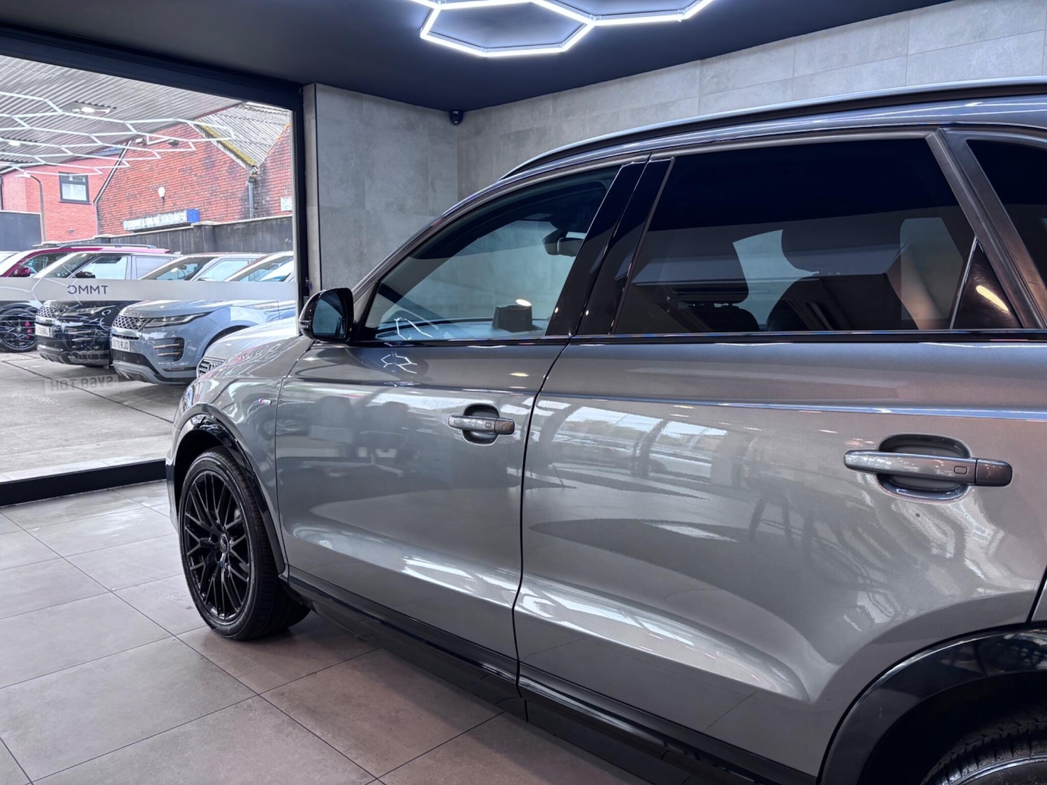 Used Audi Q3 2018 for sale - 76227413: Photo 70