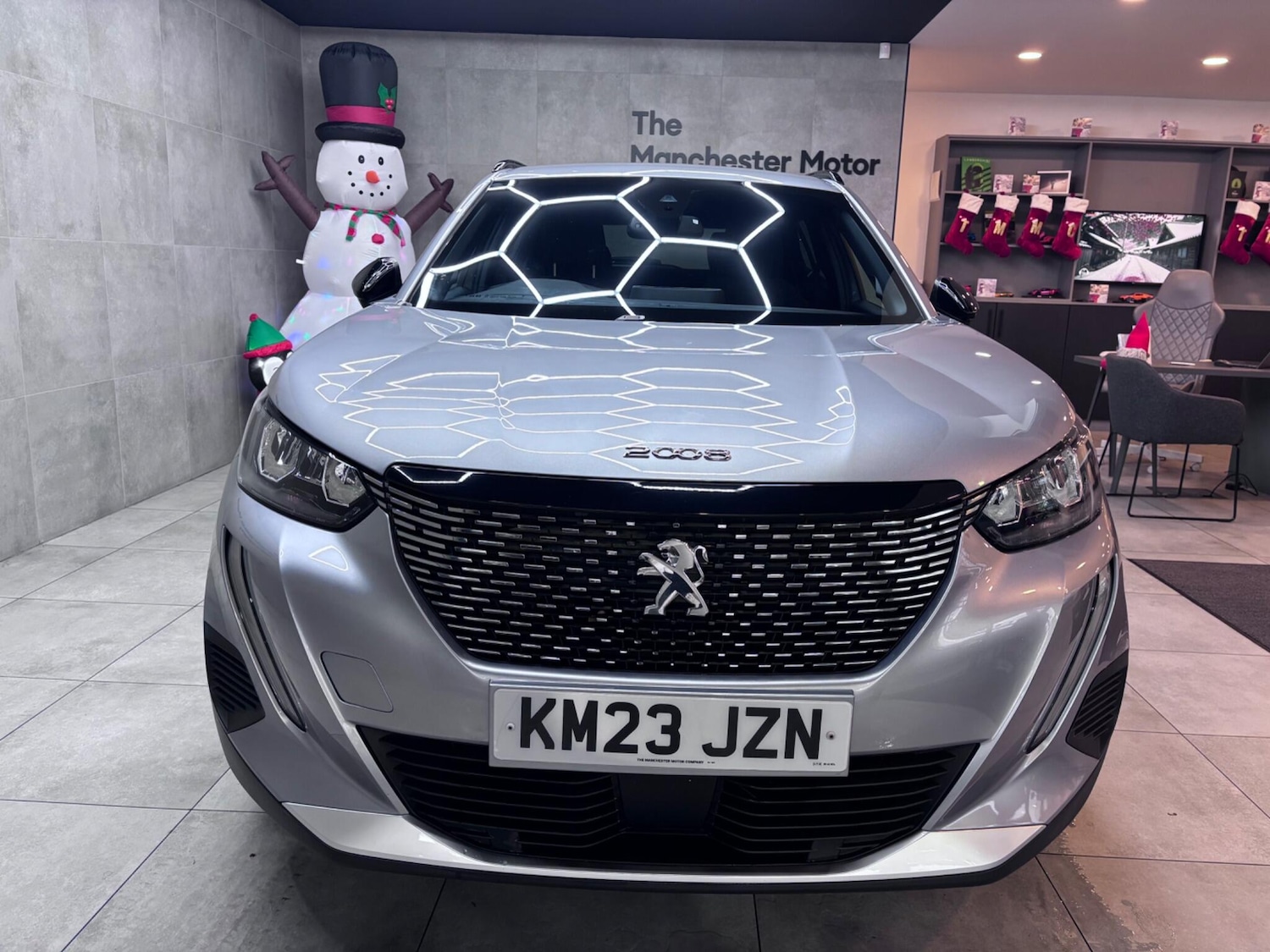 Used Peugeot 2008 2023 for sale - 76899547: Photo 2