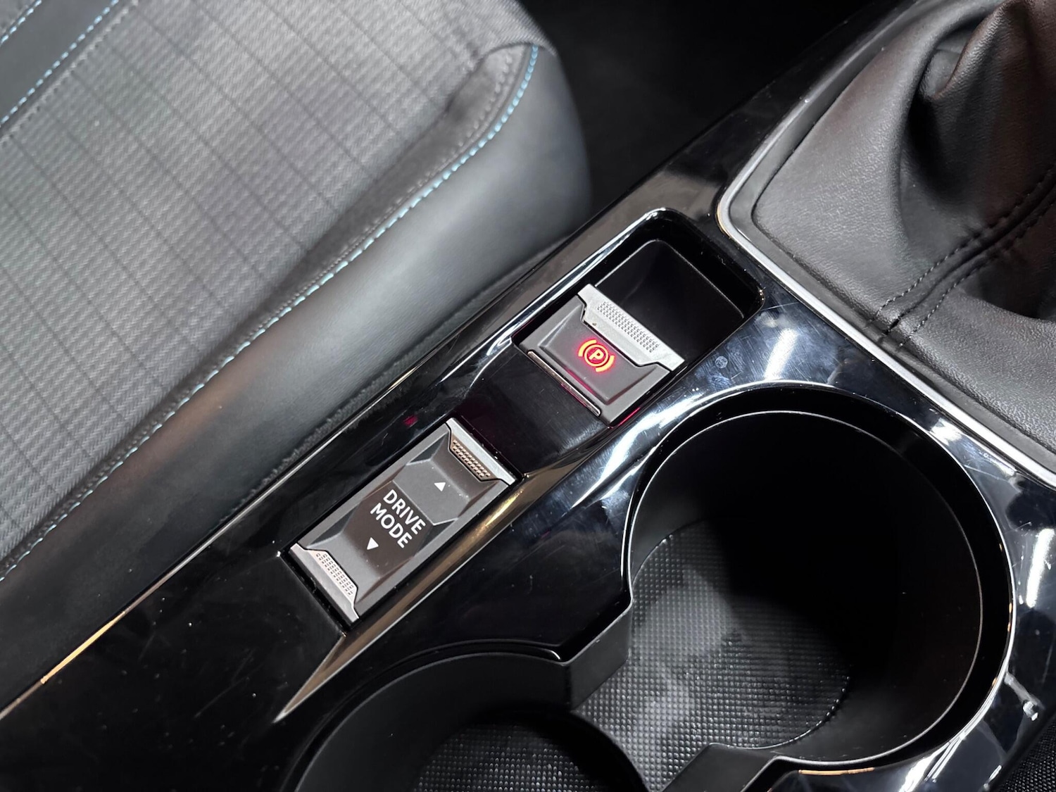 Used Peugeot 2008 2023 for sale - 76899547: Photo 22