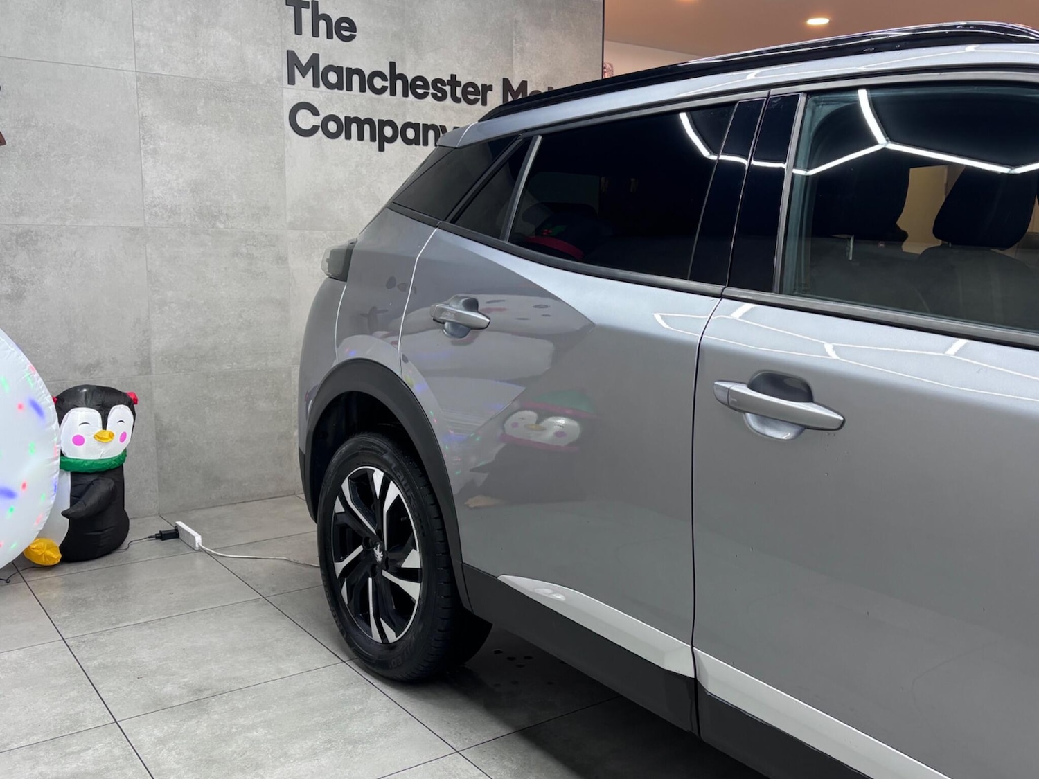 Used Peugeot 2008 2023 for sale - 76899547: Photo 3