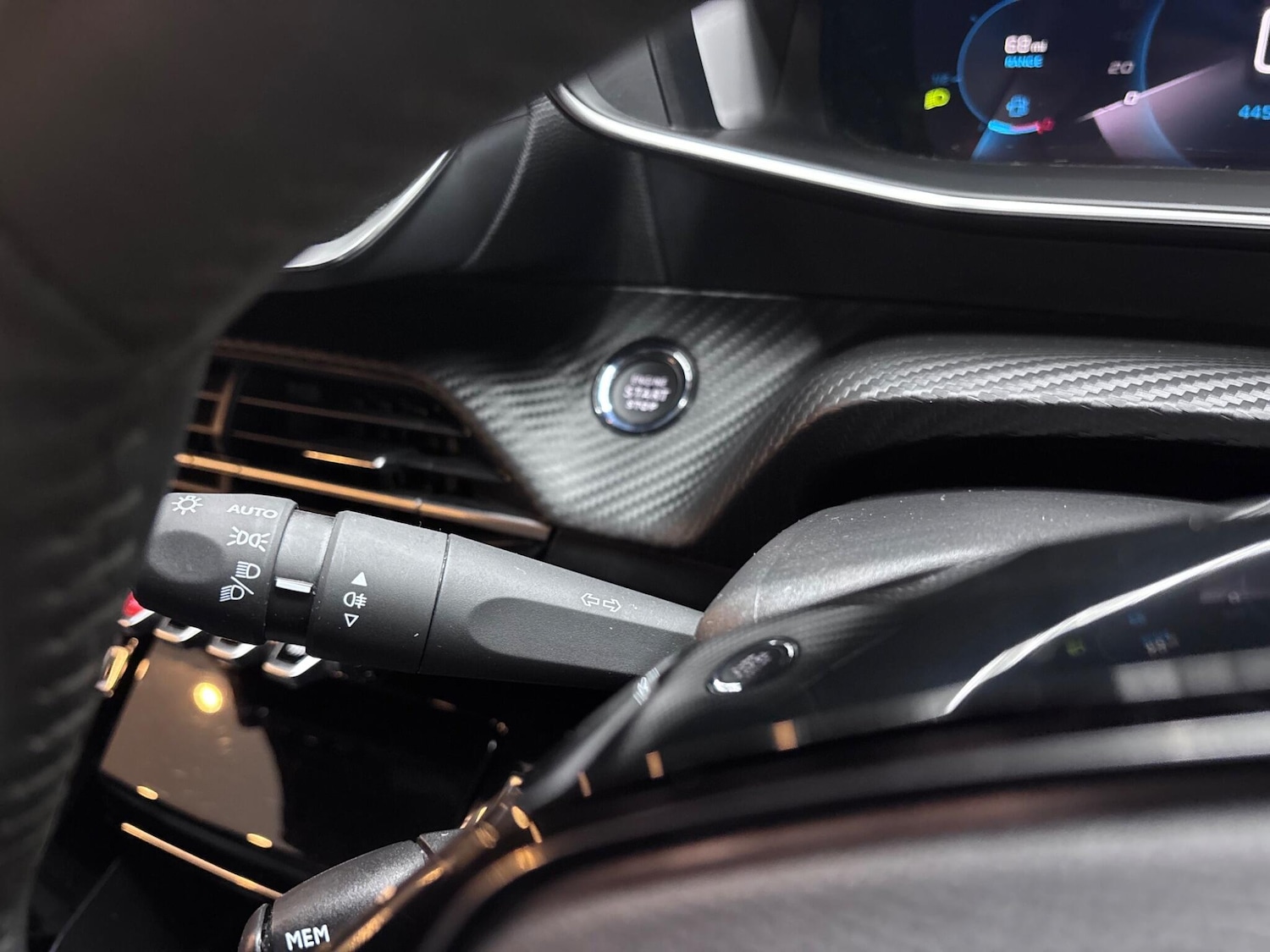 Used Peugeot 2008 2023 for sale - 76899547: Photo 73