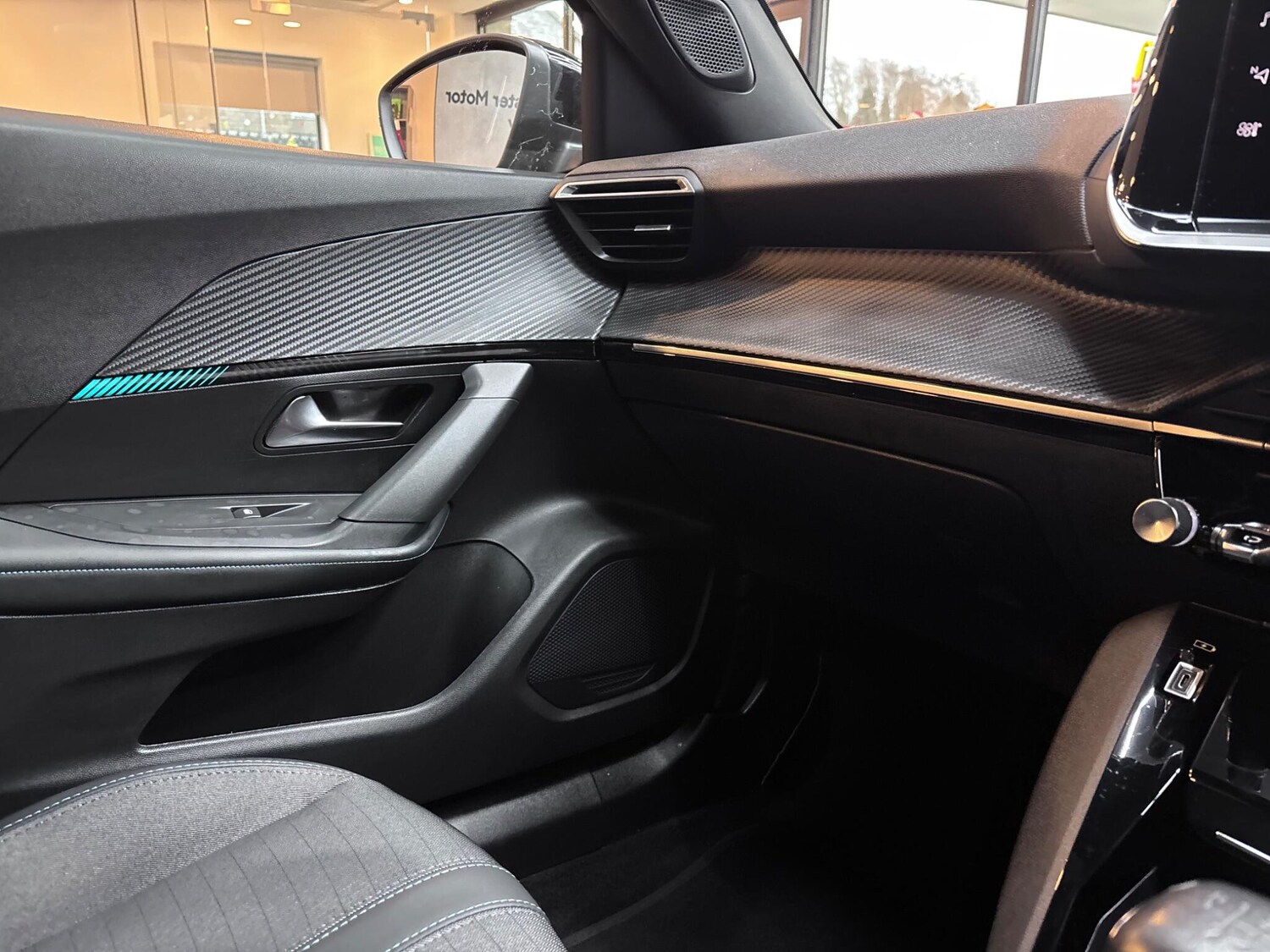 Used Peugeot 2008 2023 for sale - 76899547: Photo 75