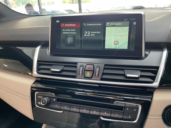 Used BMW 2 Series Active Tourer 2017 for sale - 76060735: Photo 54