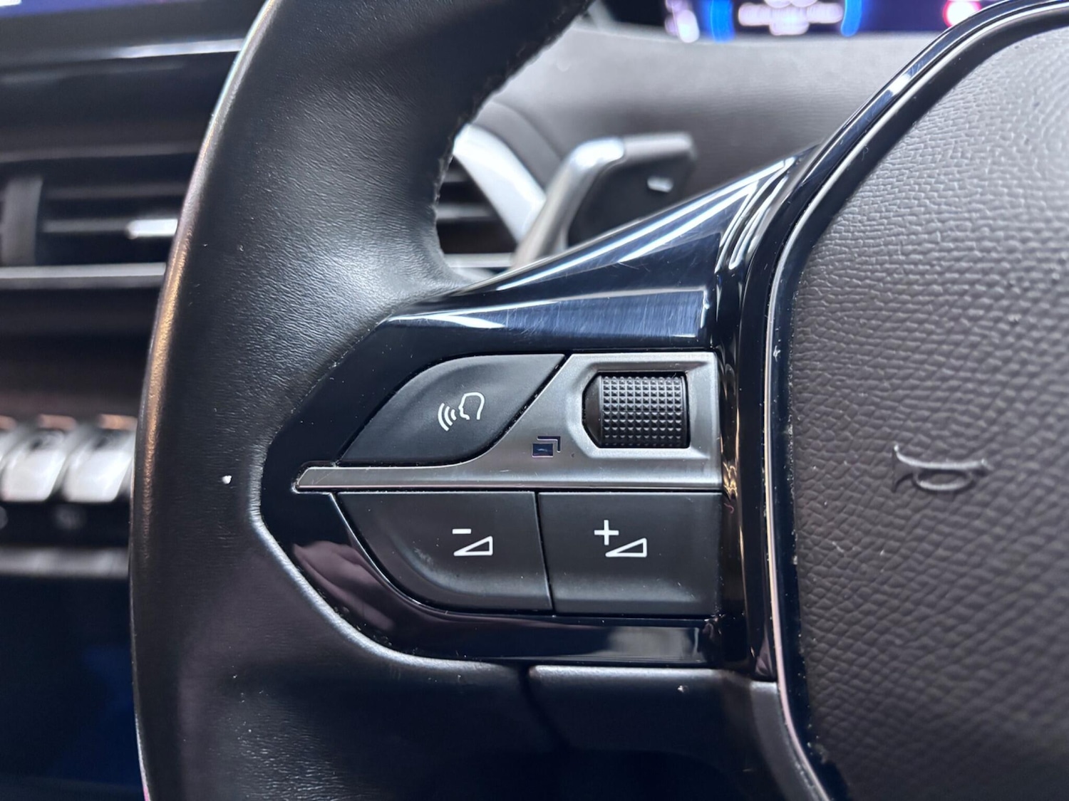 Used Peugeot 5008 2021 for sale - 77101951: Photo 29