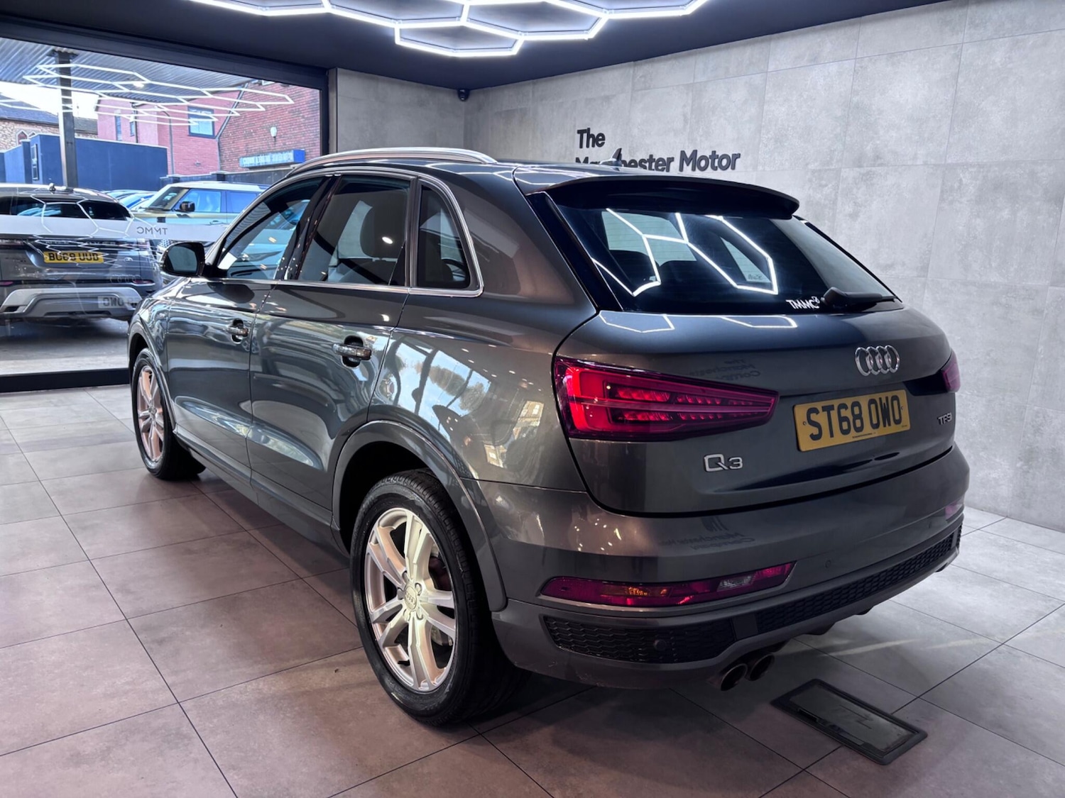 Used Audi Q3 2018 for sale - 76440654: Photo 10