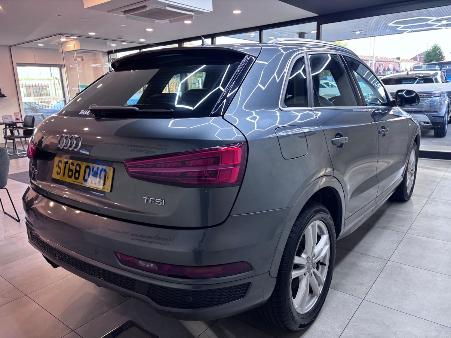 Used Audi Q3 2018 for sale - 76440654: Photo 16