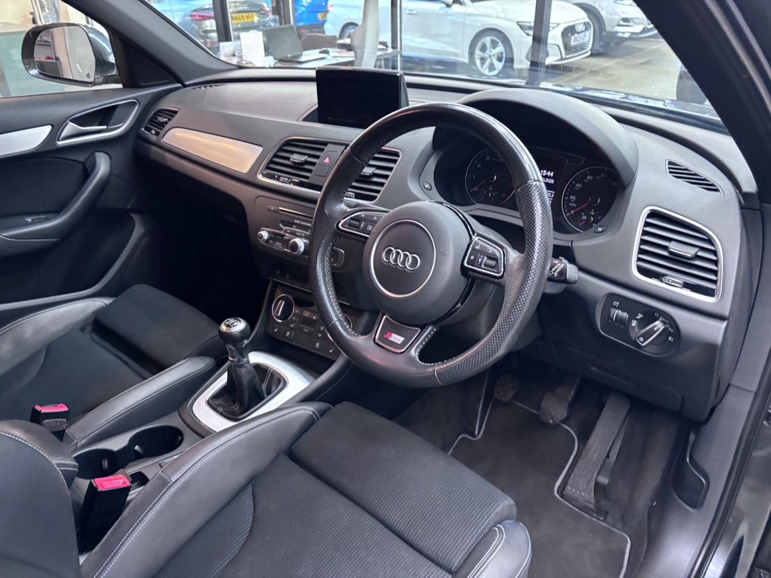 Used Audi Q3 2018 for sale - 76440654: Photo 22