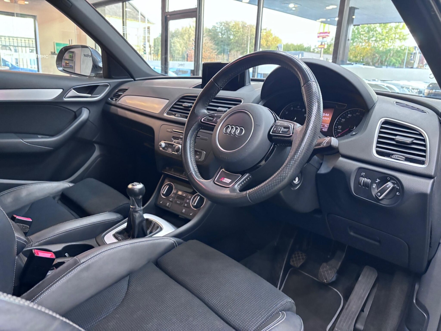 Used Audi Q3 2018 for sale - 76440654: Photo 23