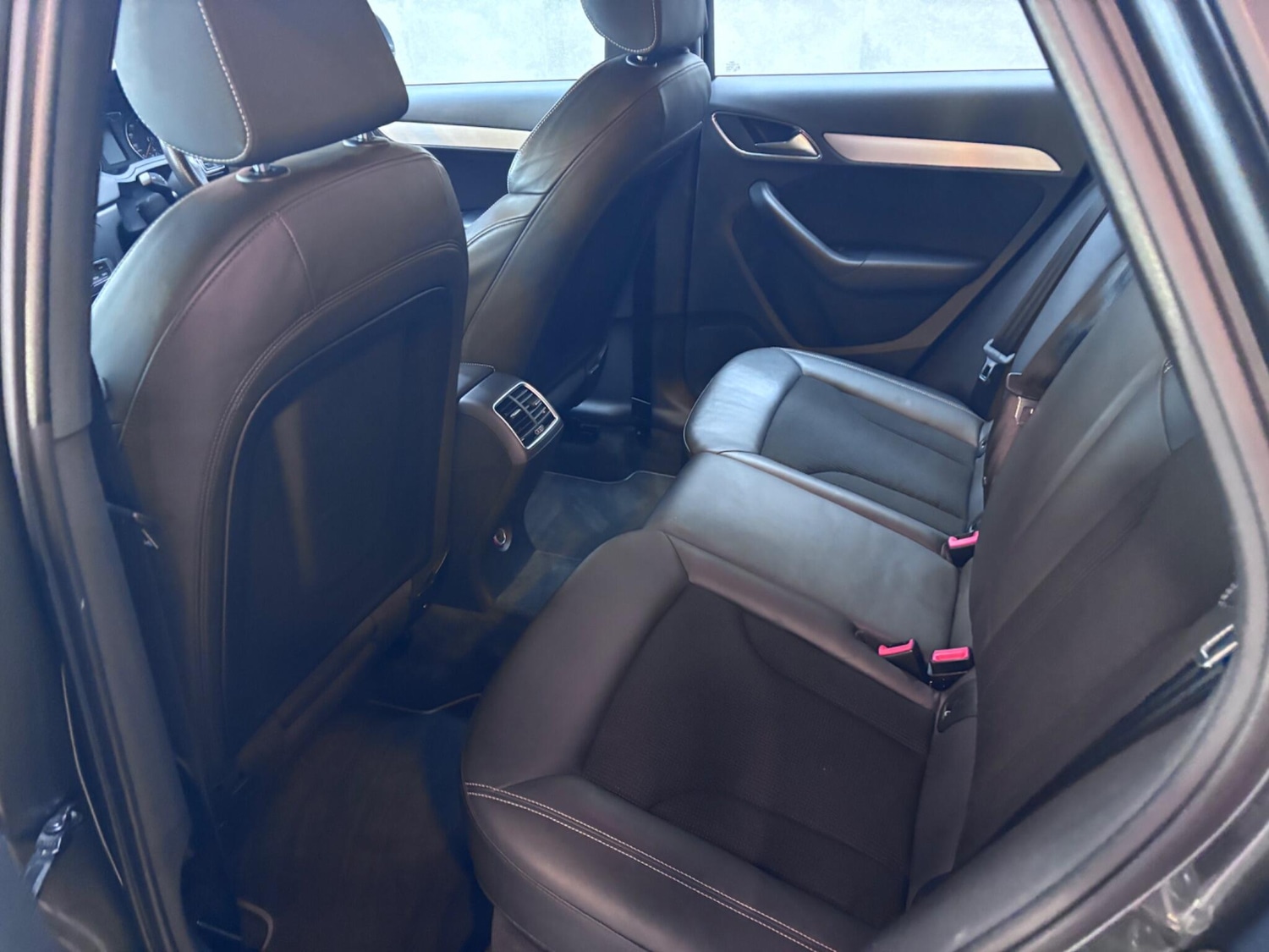 Used Audi Q3 2018 for sale - 76440654: Photo 34