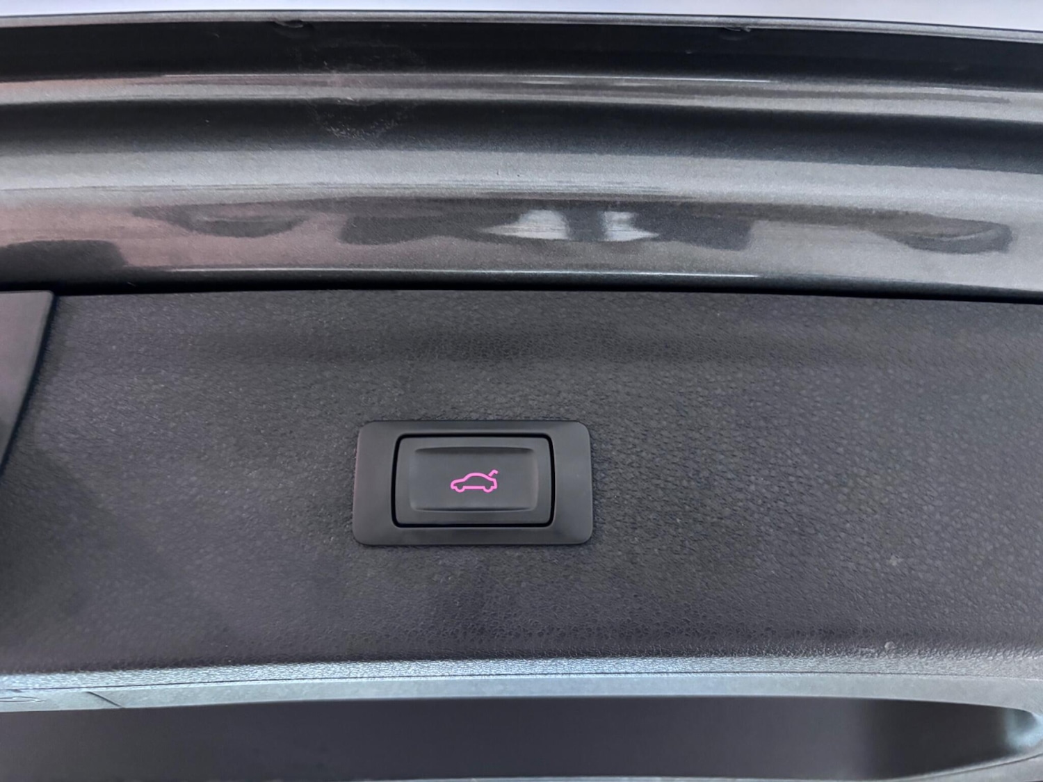 Used Audi Q3 2018 for sale - 76440654: Photo 38