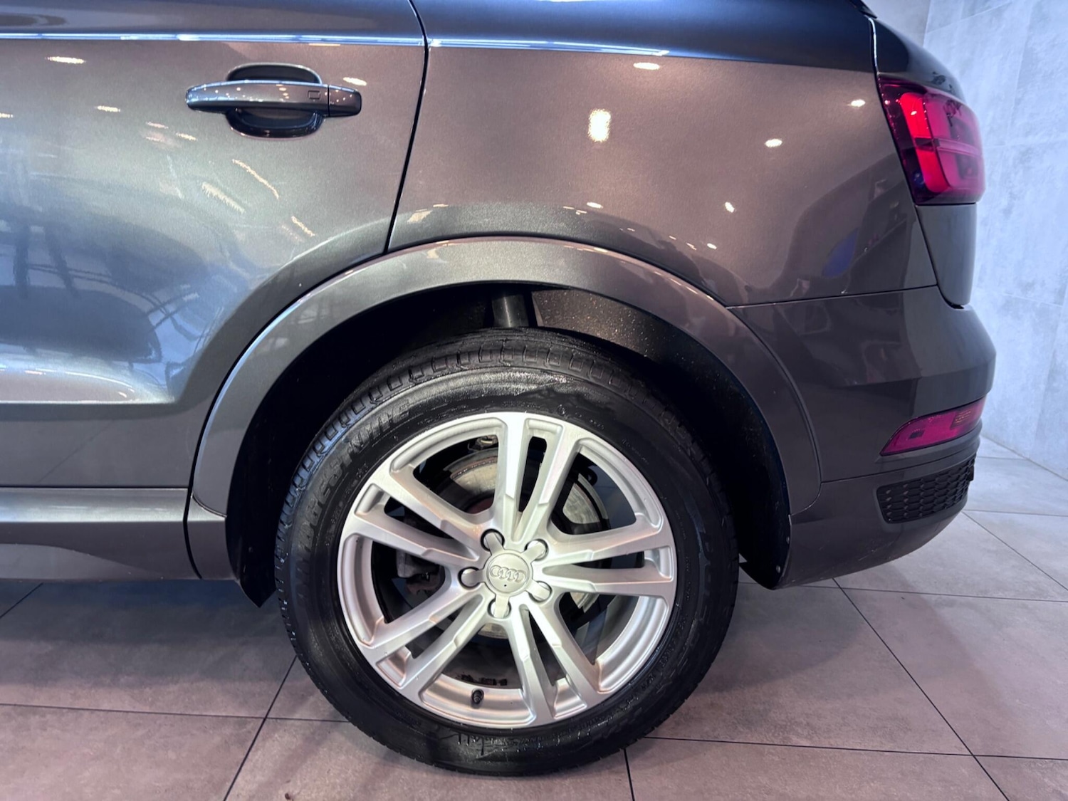 Used Audi Q3 2018 for sale - 76440654: Photo 51