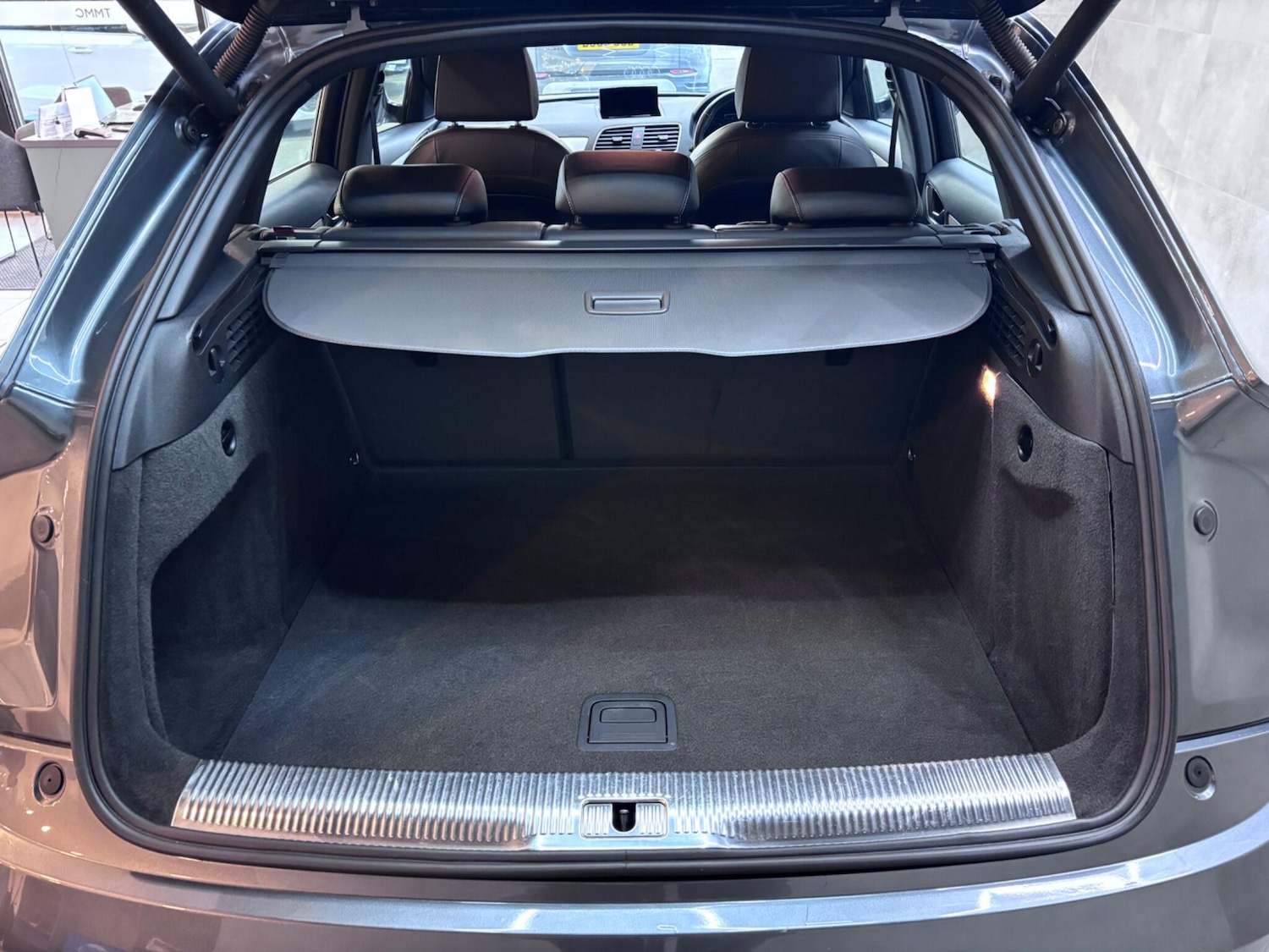 Used Audi Q3 2018 for sale - 76440654: Photo 59