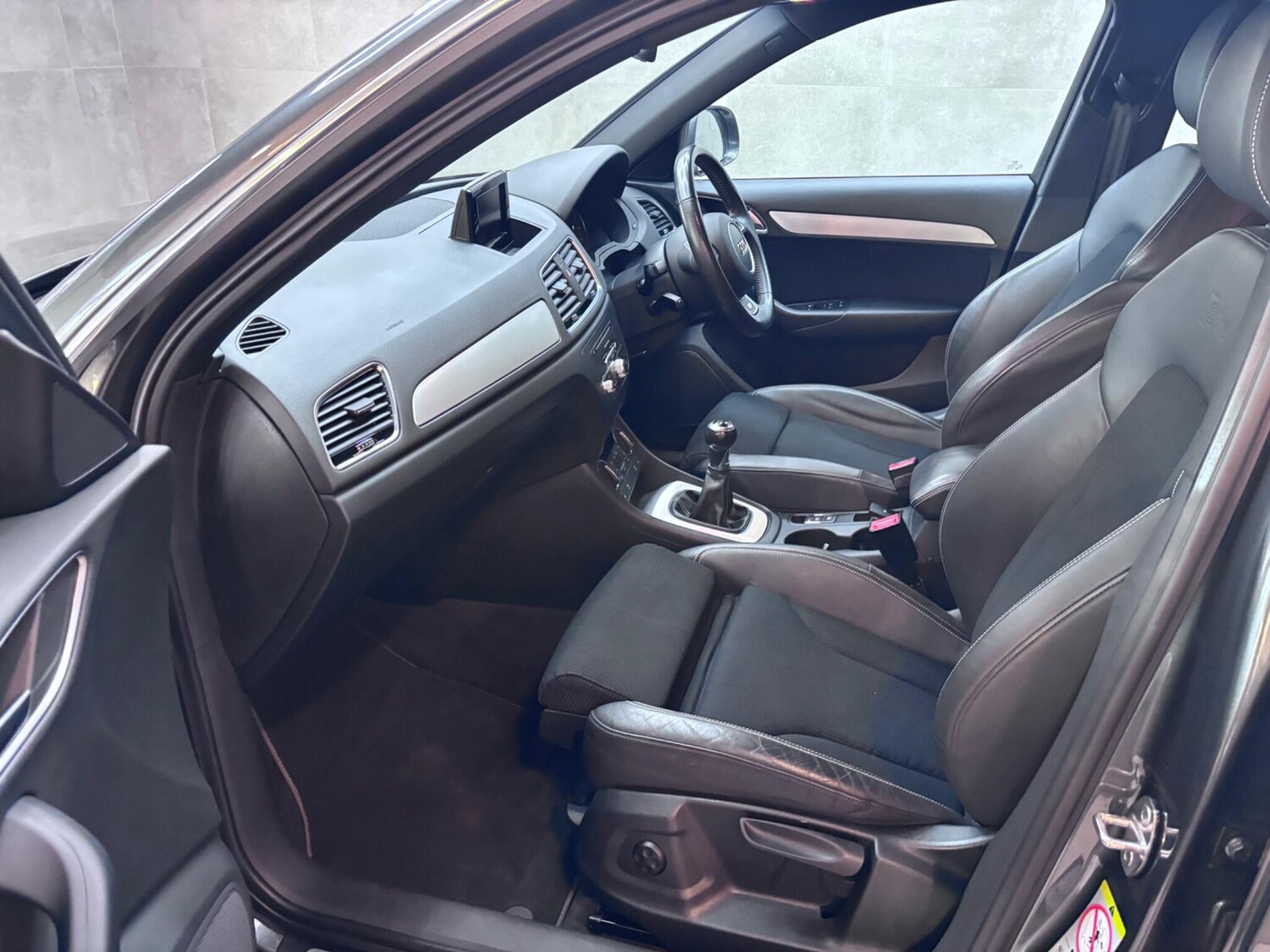 Used Audi Q3 2018 for sale - 76440654: Photo 61