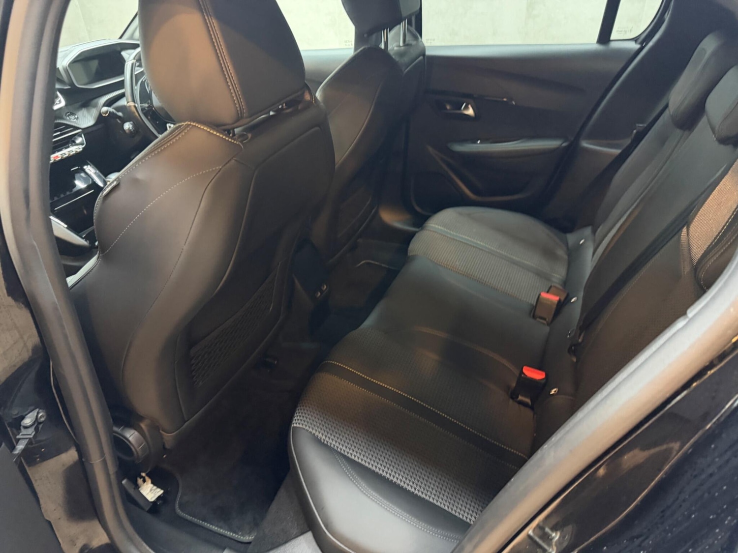 Used Peugeot 208 for sale - 77683994: Photo 26