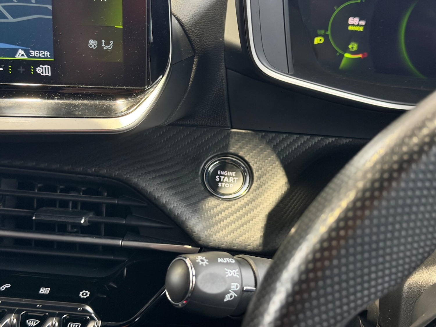 Used Peugeot 208 for sale - 77683994: Photo 28