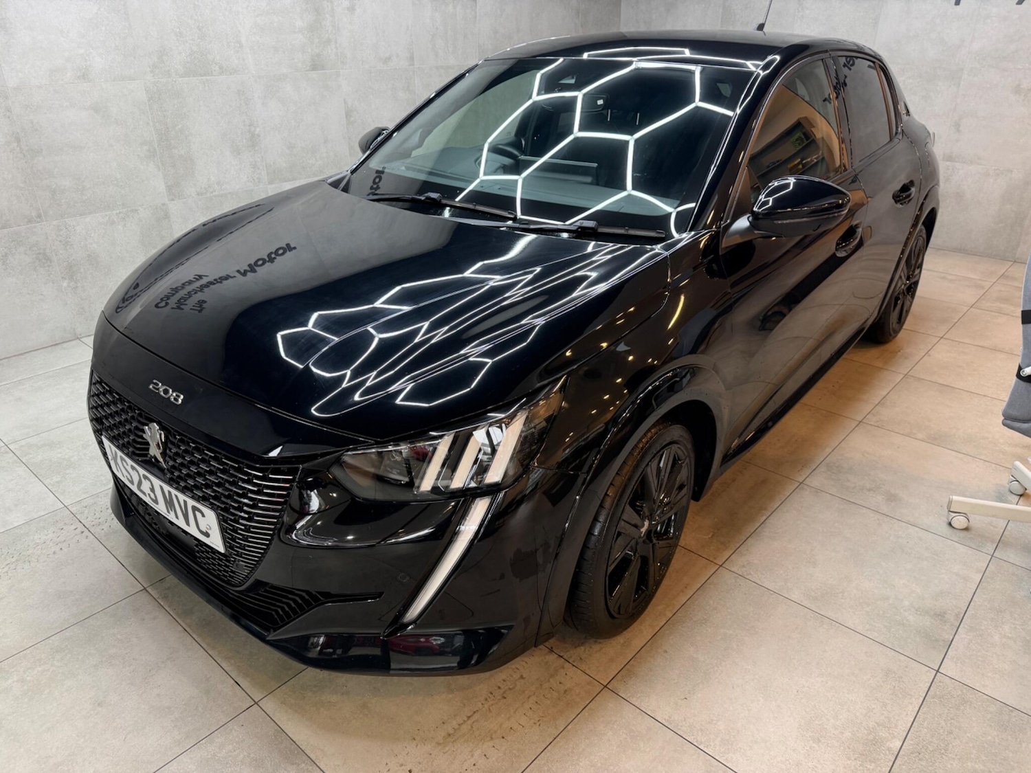 Used Peugeot 208 for sale - 77683994: Photo 8