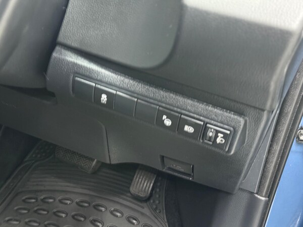 Used Toyota Corolla 2021 for sale - 76013395: Photo 30