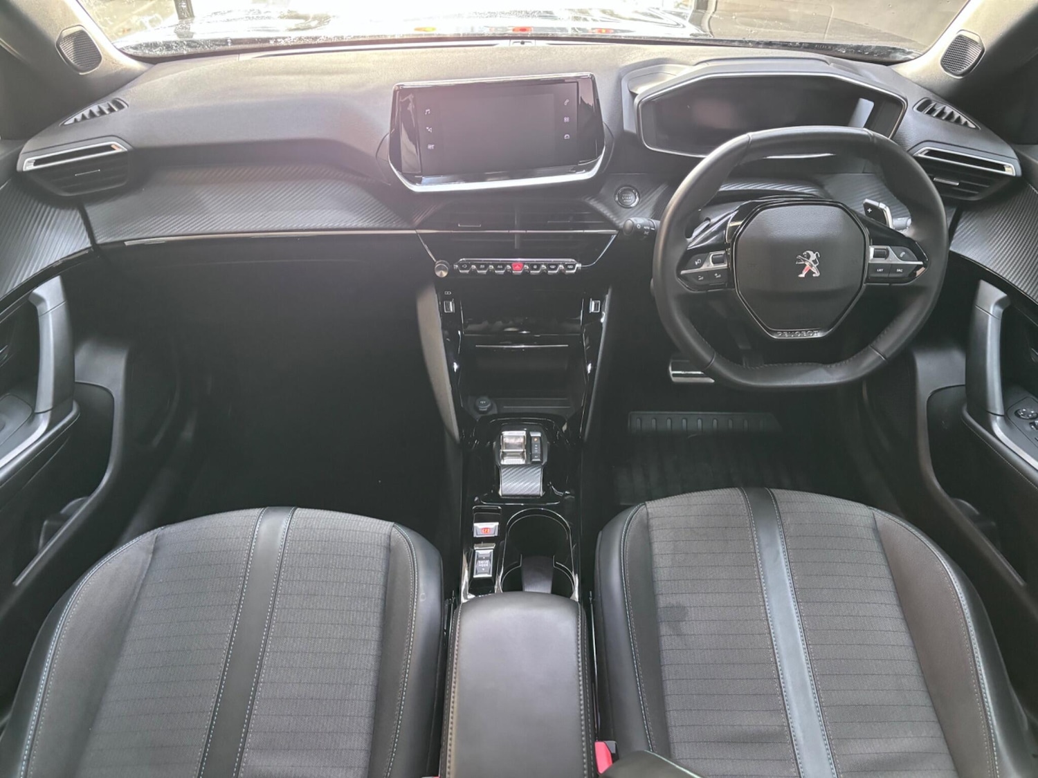 Used Peugeot 2008 2023 for sale - 77074167: Photo 12