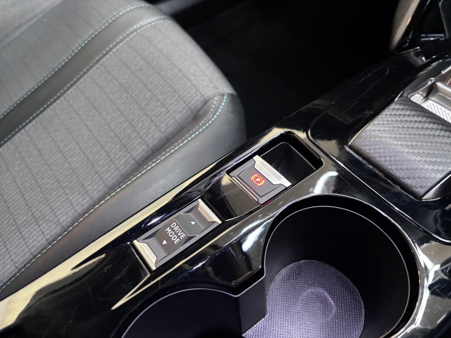 Used Peugeot 2008 2023 for sale - 77074167: Photo 17