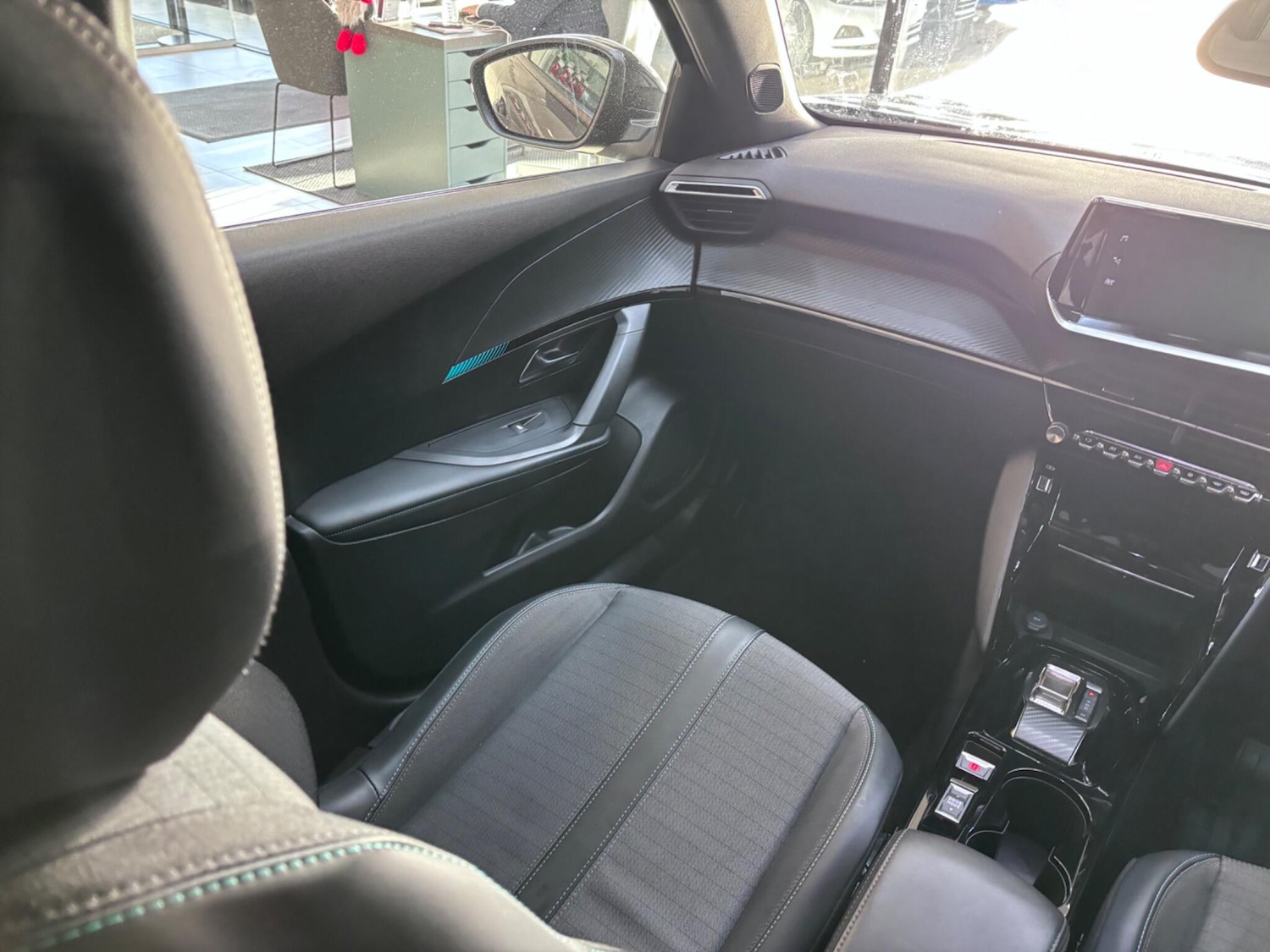 Used Peugeot 2008 2023 for sale - 77074167: Photo 48