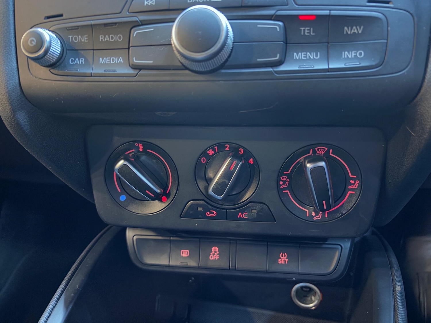 Used Audi A1 2014 for sale - 76823869: Photo 35