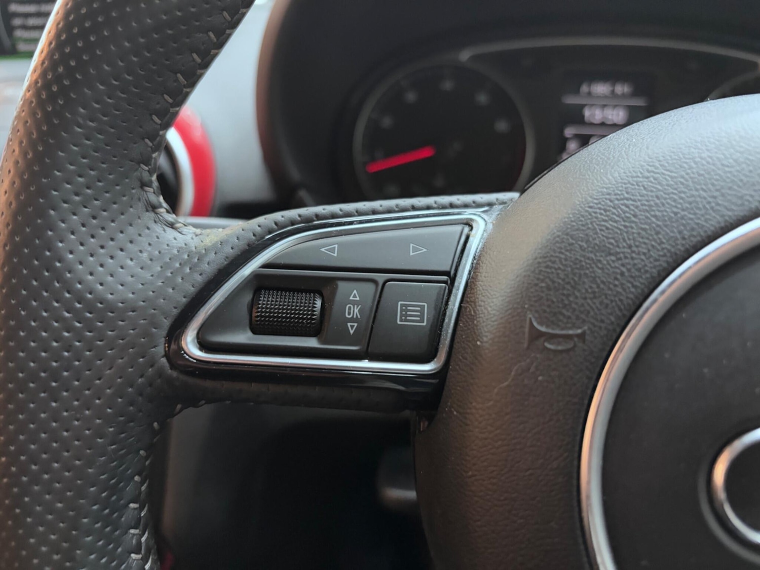 Used Audi A1 2014 for sale - 76823869: Photo 39