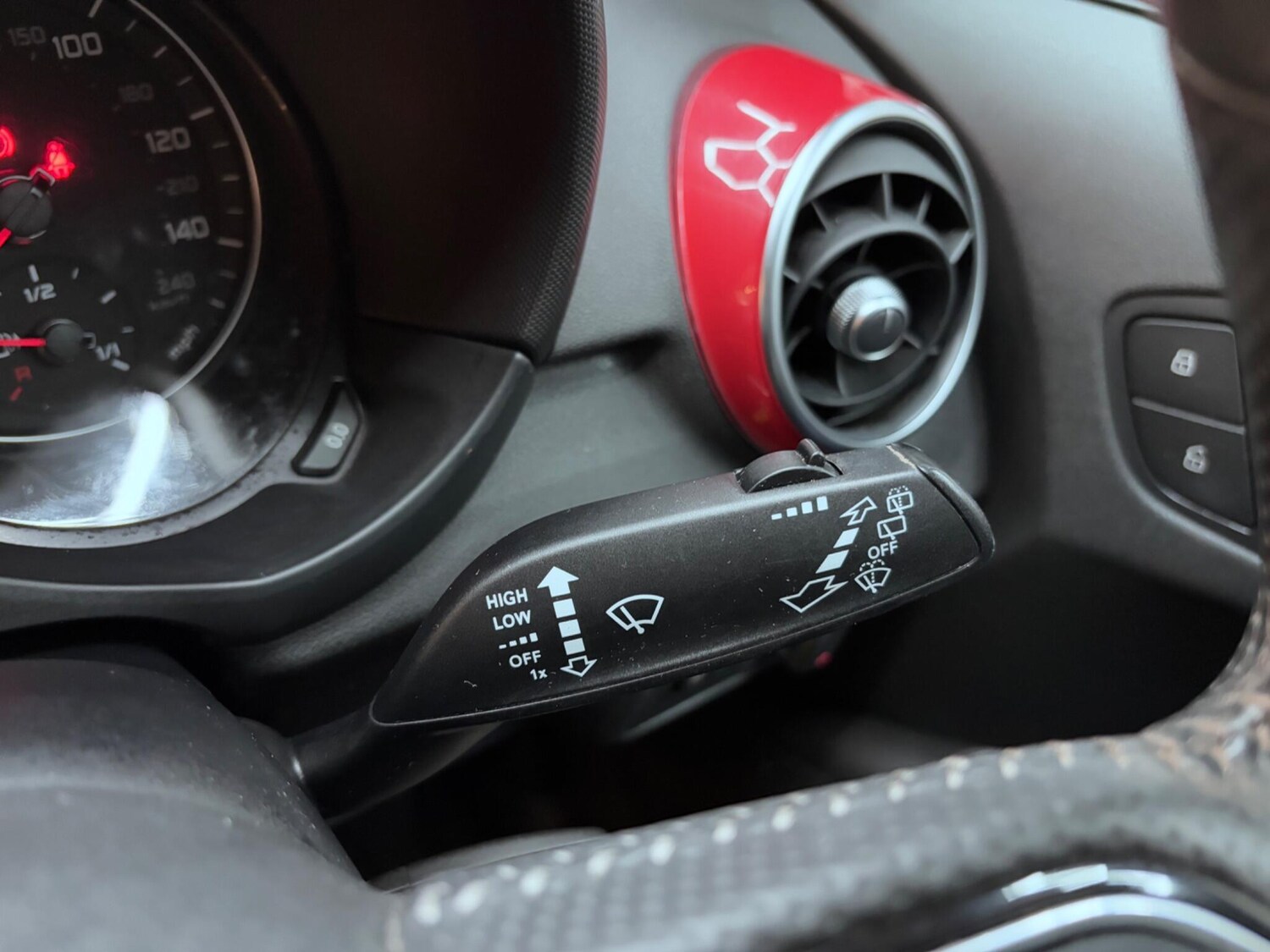 Used Audi A1 2014 for sale - 76823869: Photo 51