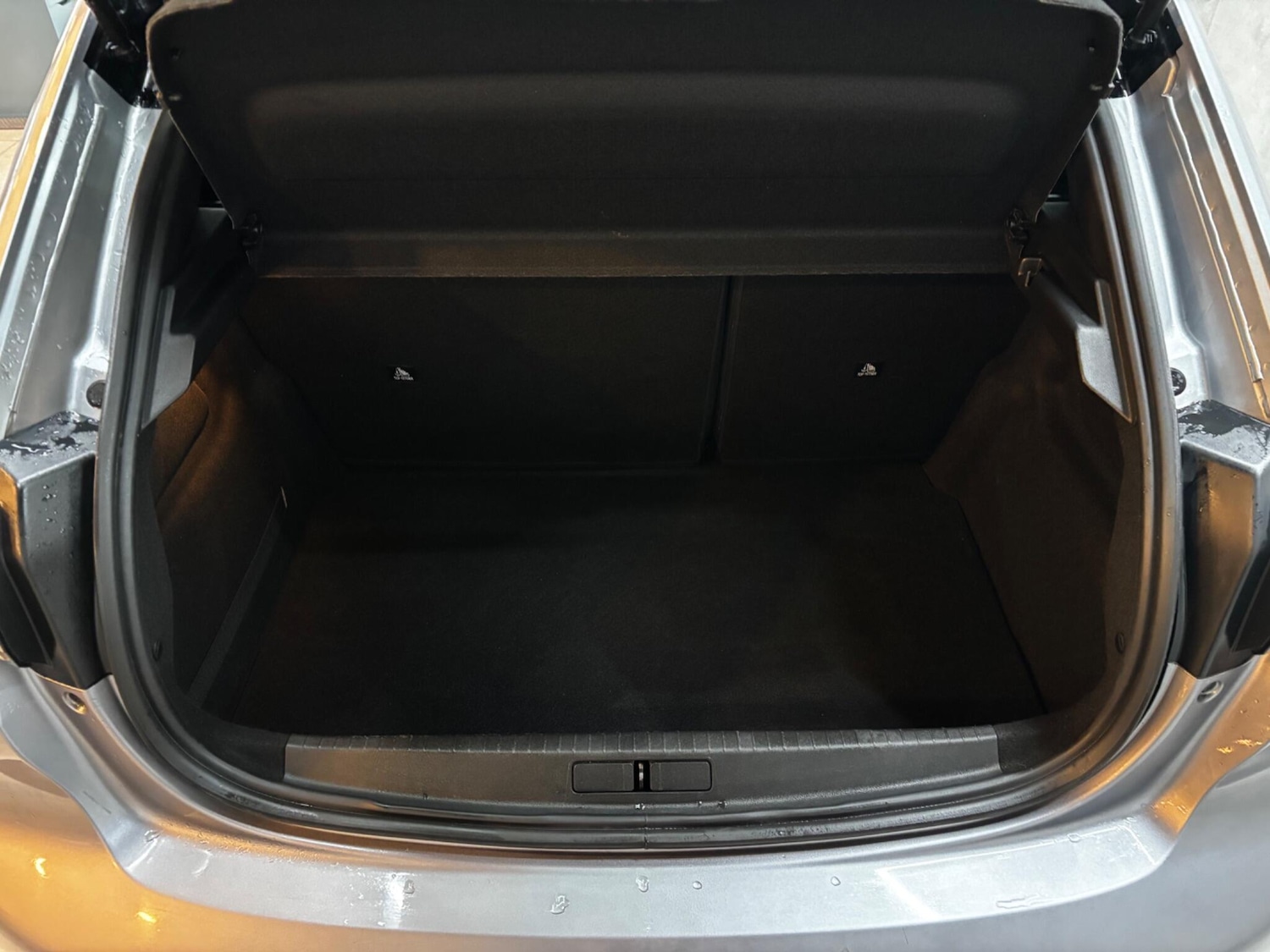 Used Peugeot 208 for sale - 78220271: Photo 29