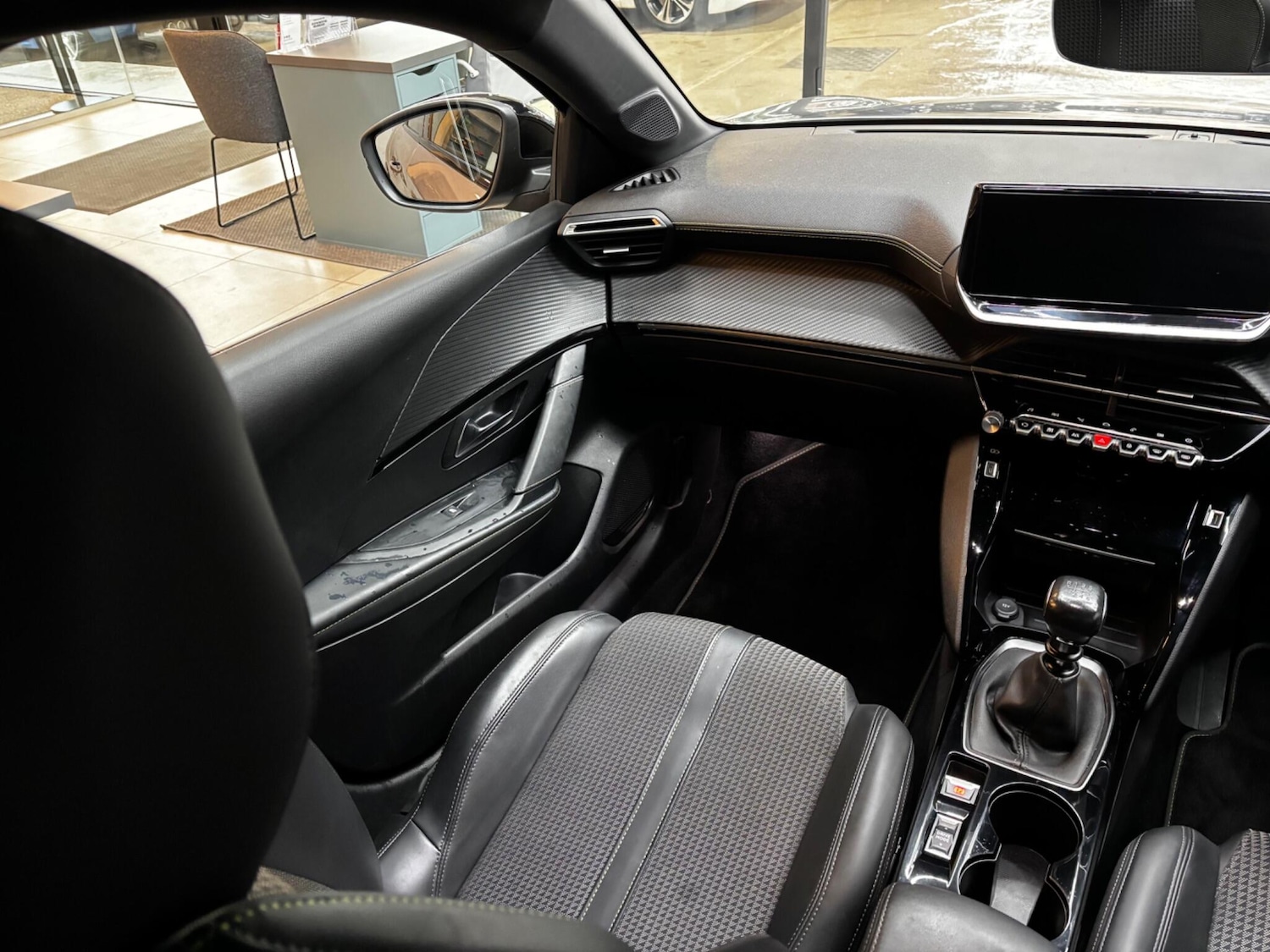 Used Peugeot 208 for sale - 78220271: Photo 35