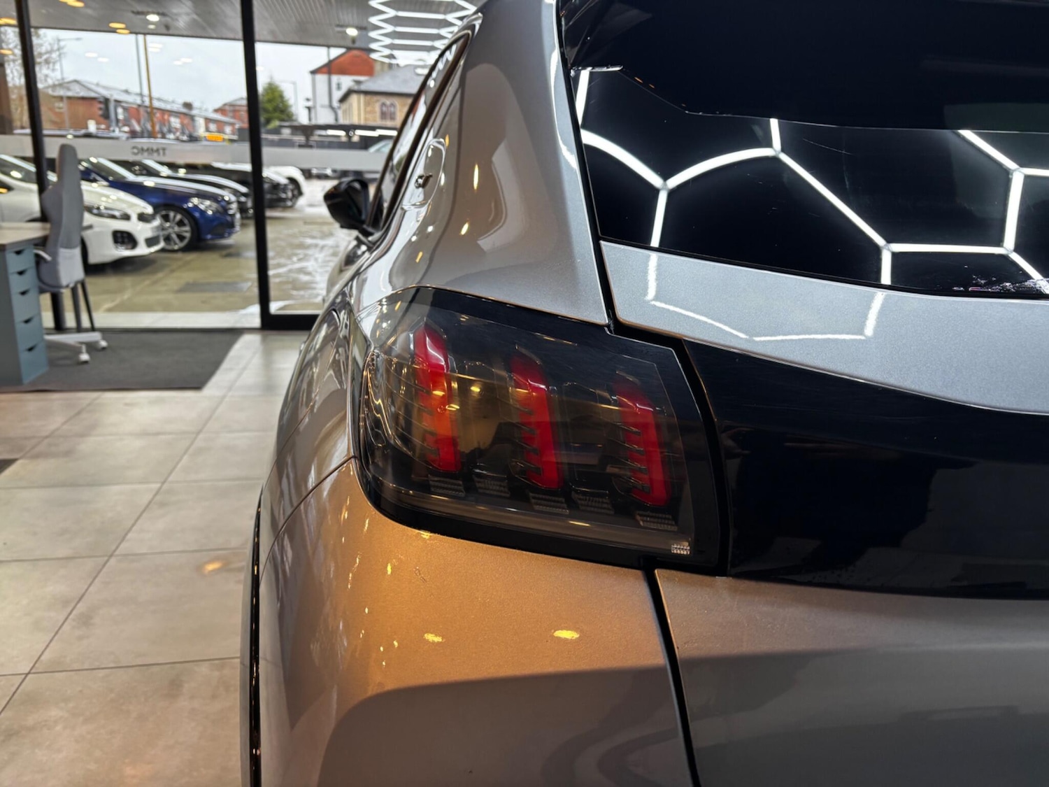 Used Peugeot 208 for sale - 78220271: Photo 37