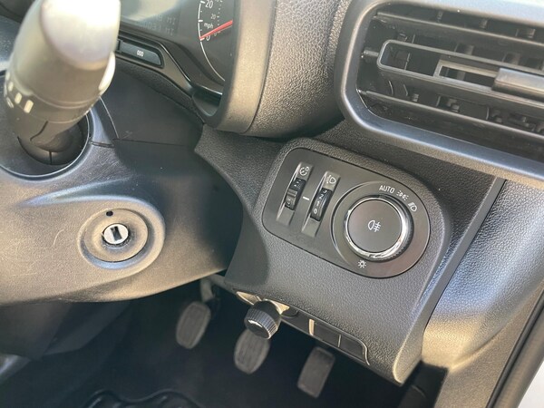 Used Vauxhall Combo 2020 for sale - 76042600: Photo 16