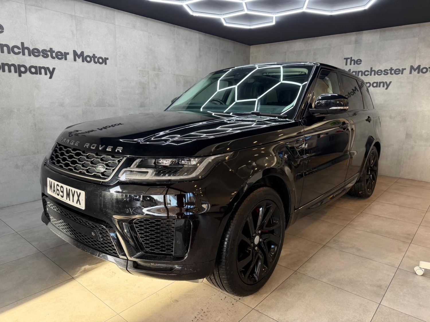 Used Land Rover Range Rover Sport 2019 for sale - 77724170: Photo 1
