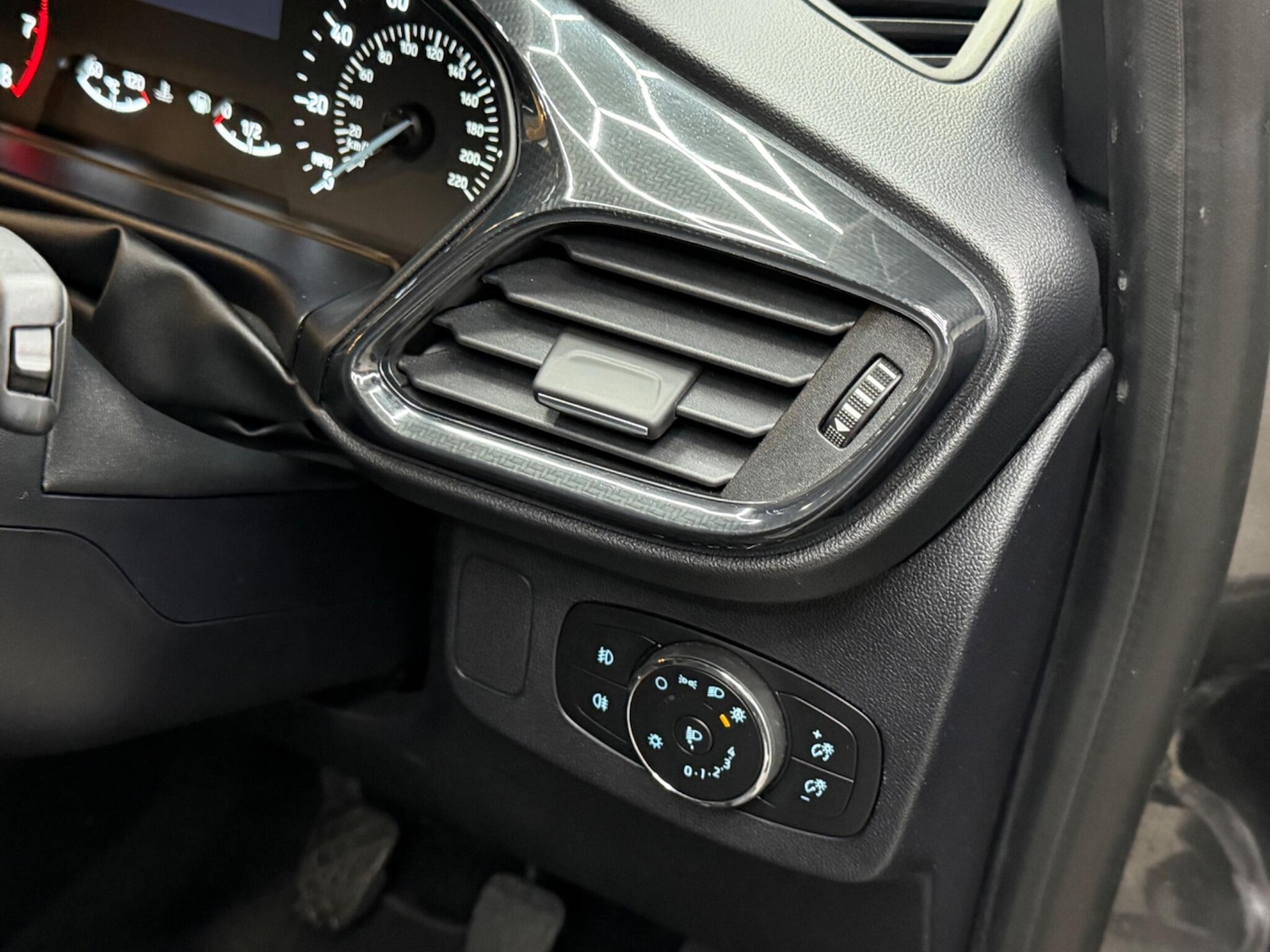 Used Ford Puma for sale - 77559065: Photo 31