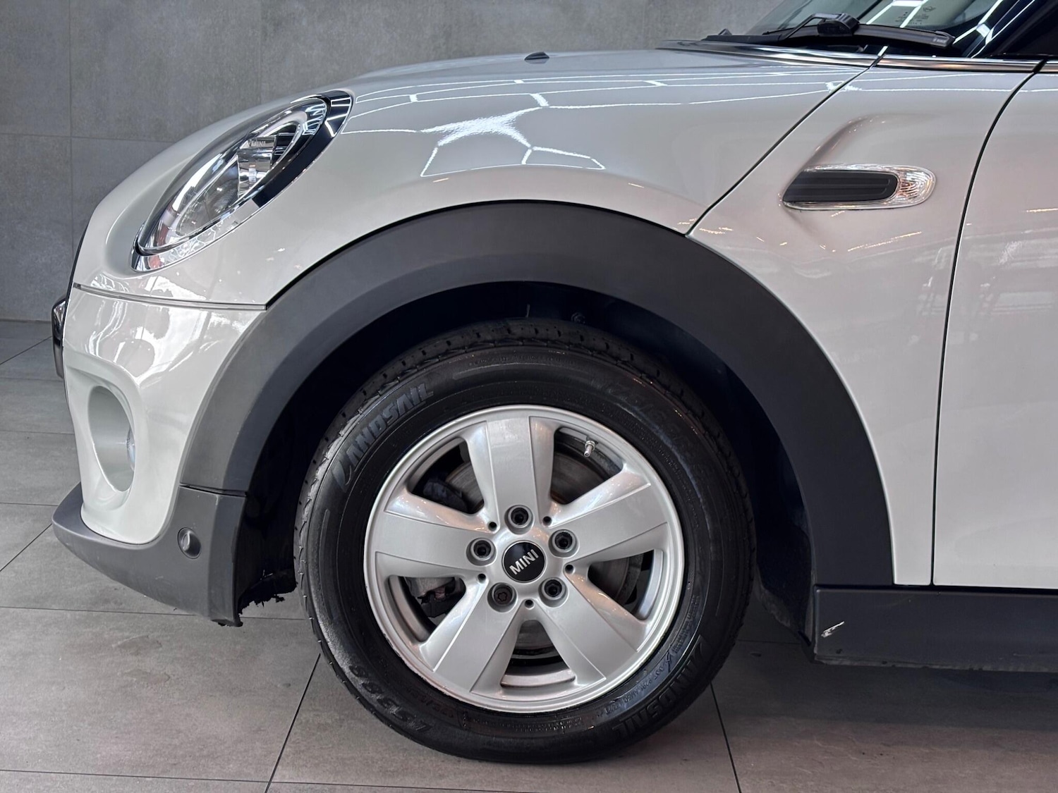 Used MINI Hatch 2019 for sale - 76122758: Photo 24