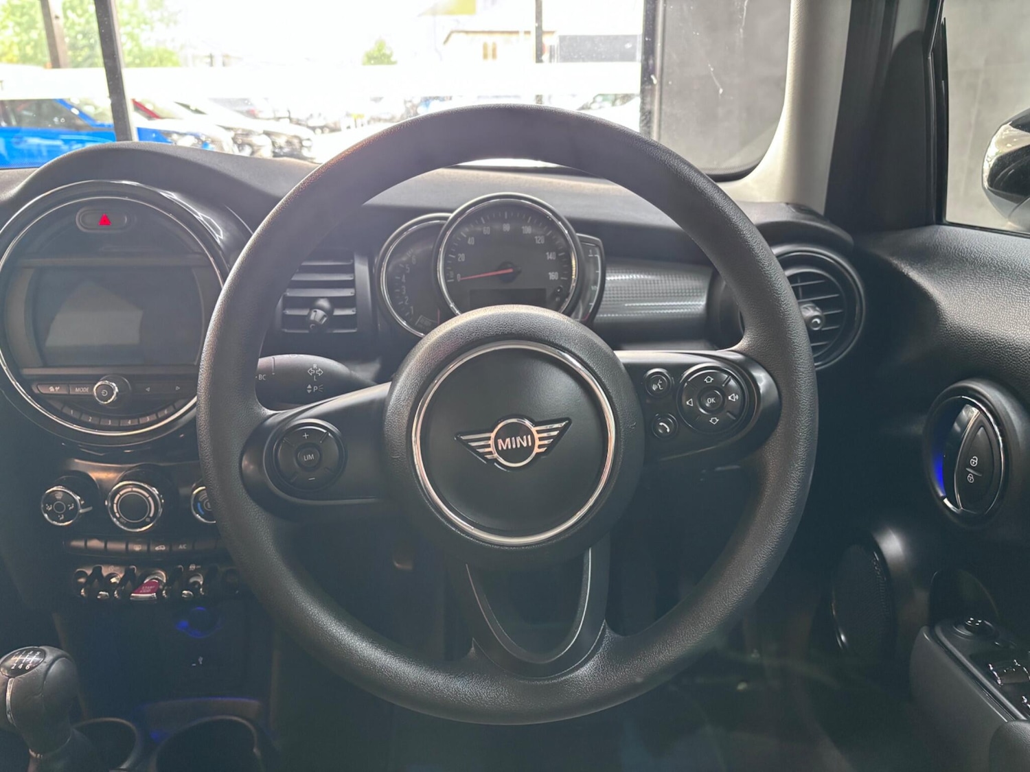 Used MINI Hatch 2019 for sale - 76122758: Photo 45