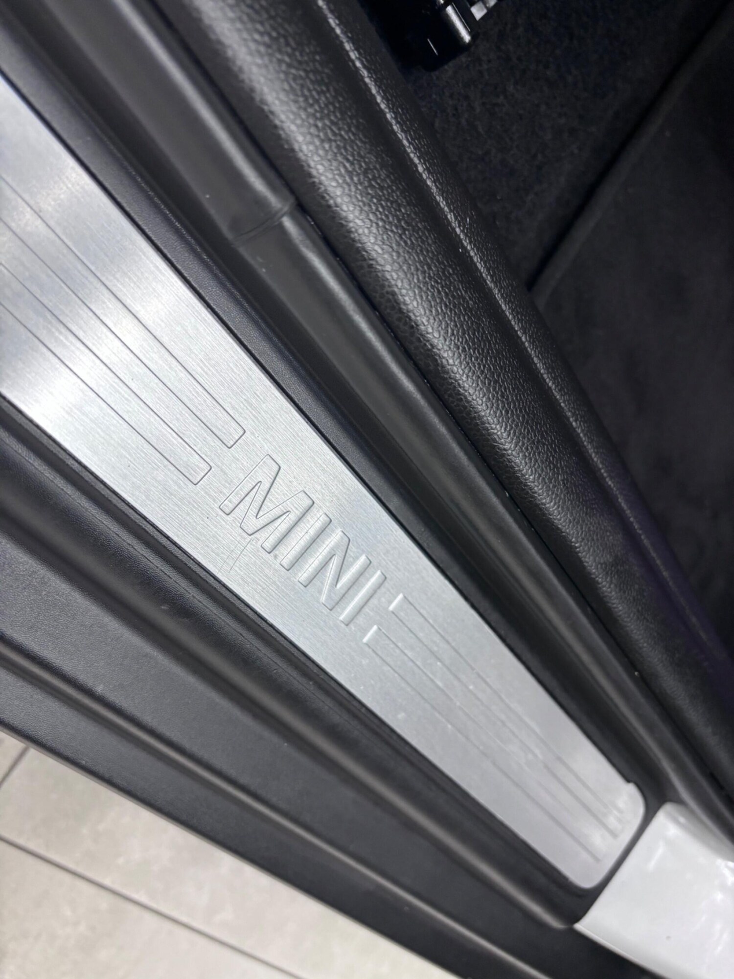 Used MINI Hatch 2019 for sale - 76122758: Photo 50