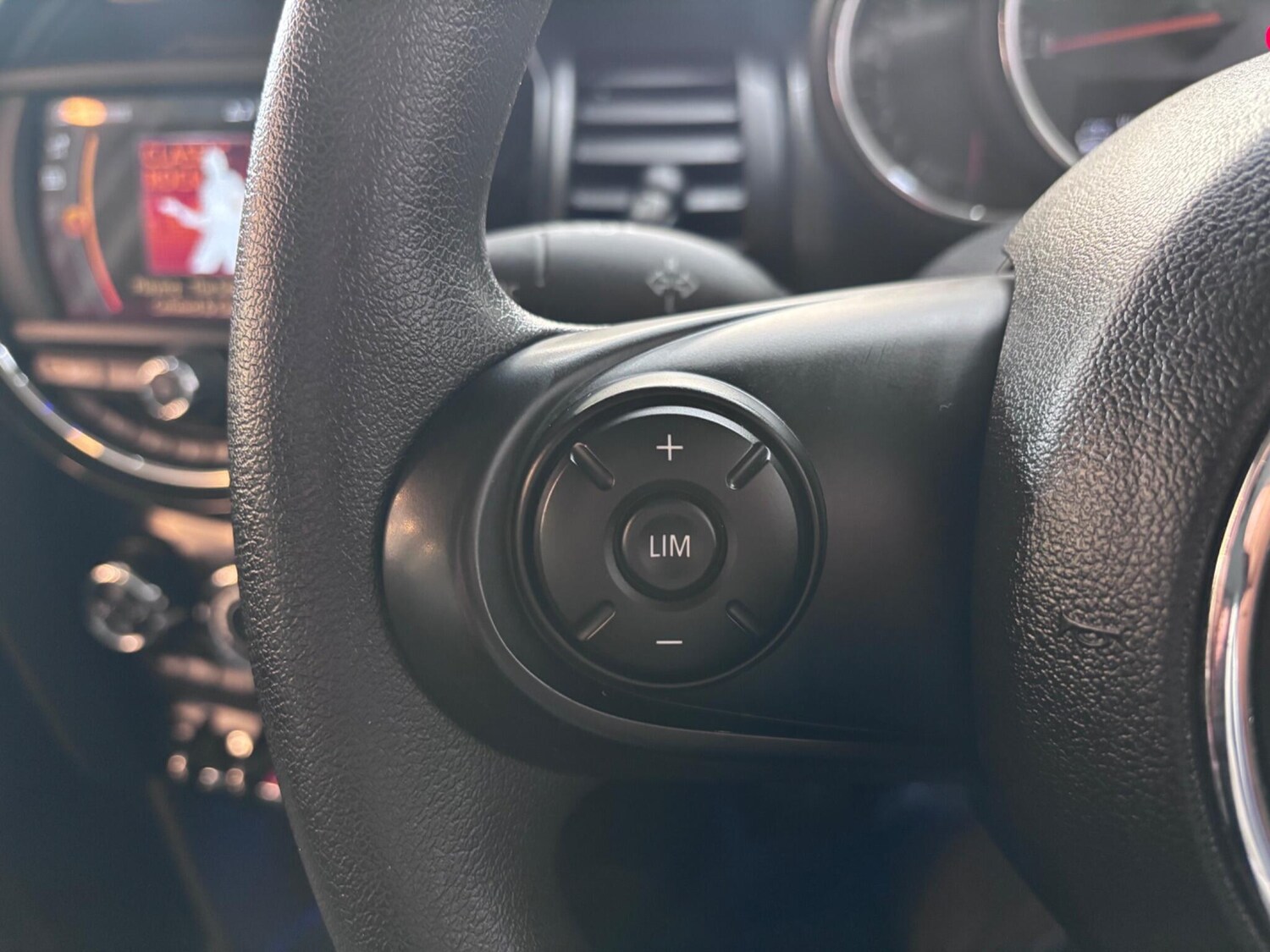 Used MINI Hatch 2019 for sale - 76122758: Photo 61