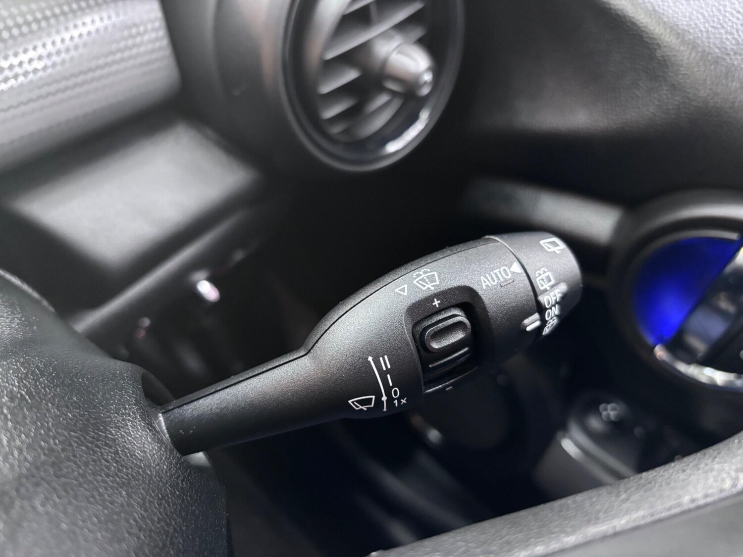 Used MINI Hatch 2019 for sale - 76122758: Photo 63