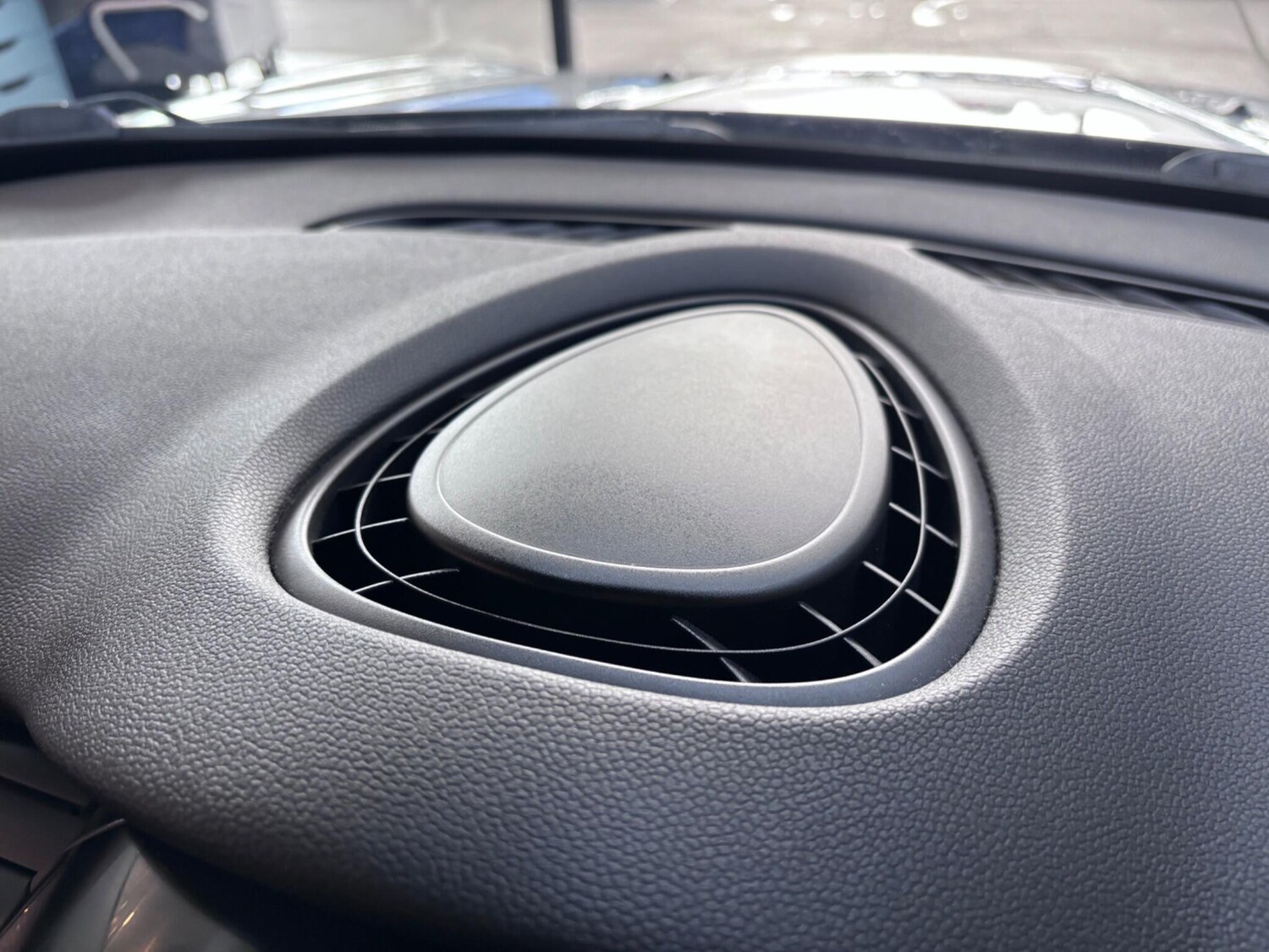Used MINI Hatch 2019 for sale - 76122758: Photo 65