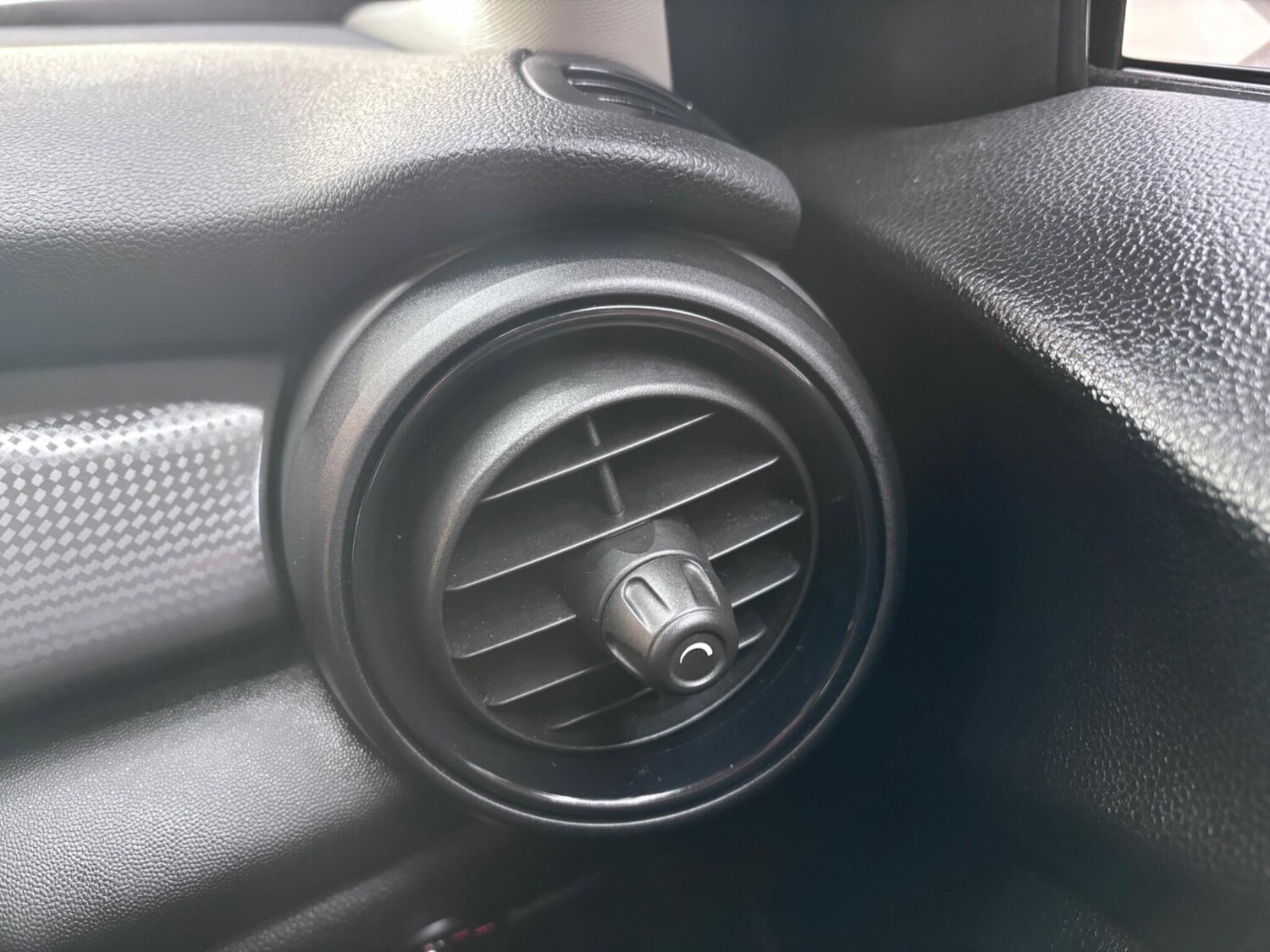 Used MINI Hatch 2019 for sale - 76122758: Photo 69