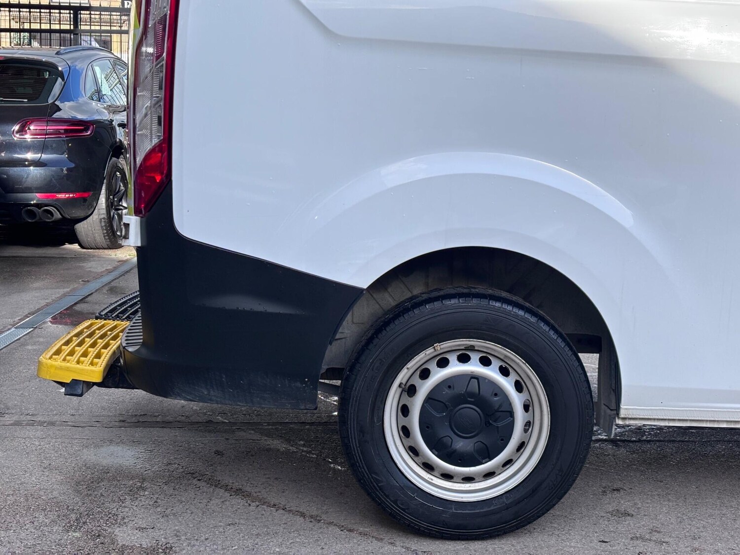Used Ford Transit Custom 2021 for sale - 76020945: Photo 17
