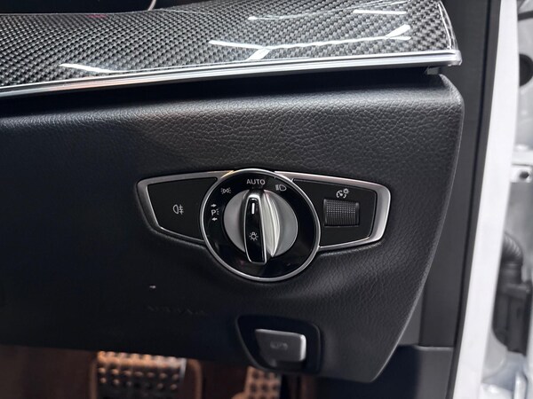 Used Mercedes-Benz E-Class 2021 for sale - 76227996: Photo 56