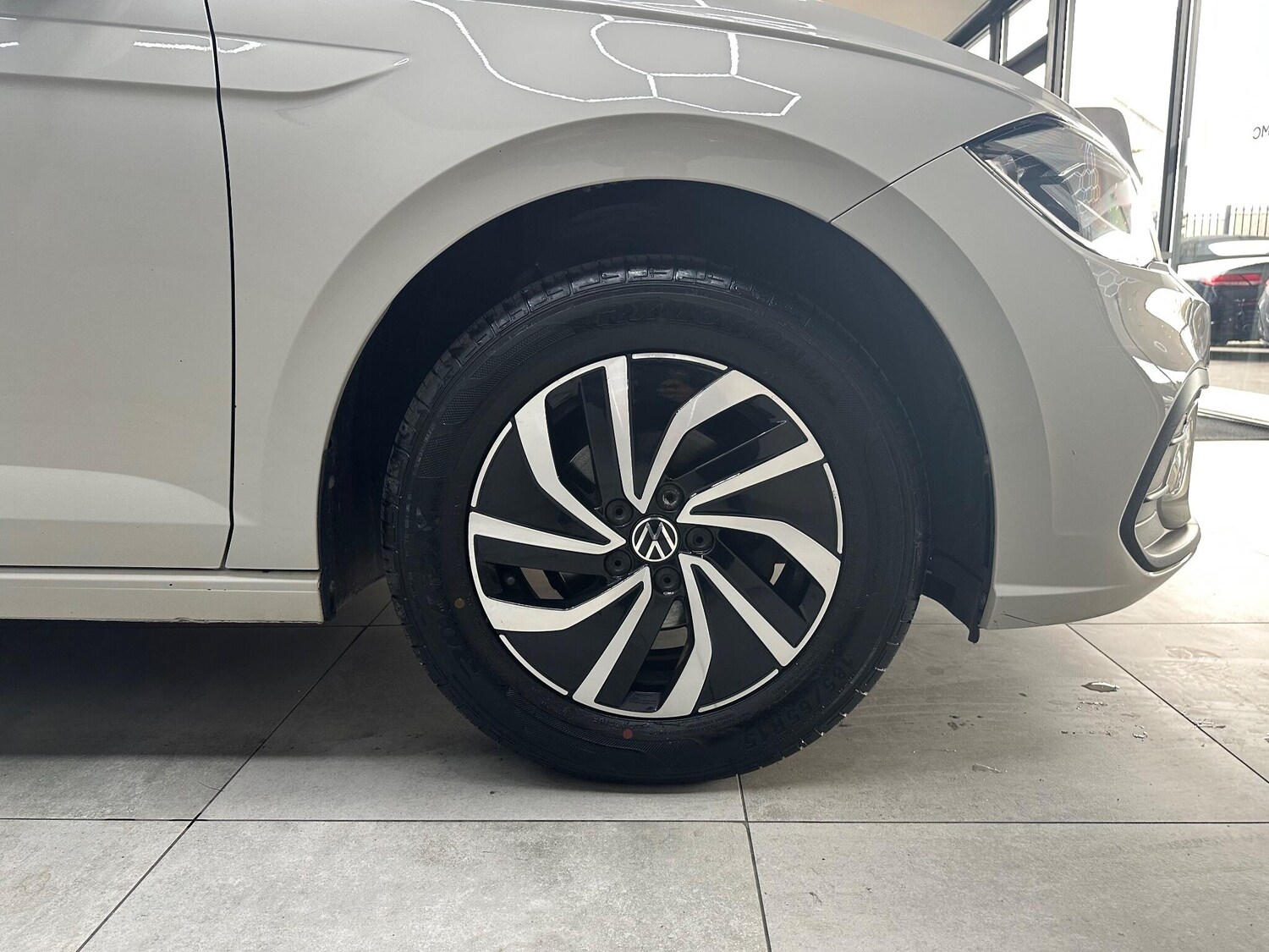 Used Volkswagen Polo 2023 for sale - 78019960: Photo 32