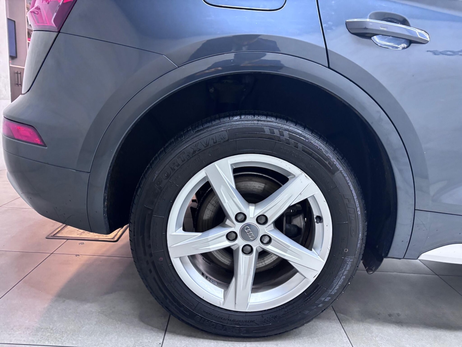 Used Audi Q5 2018 for sale - 76336361: Photo 16