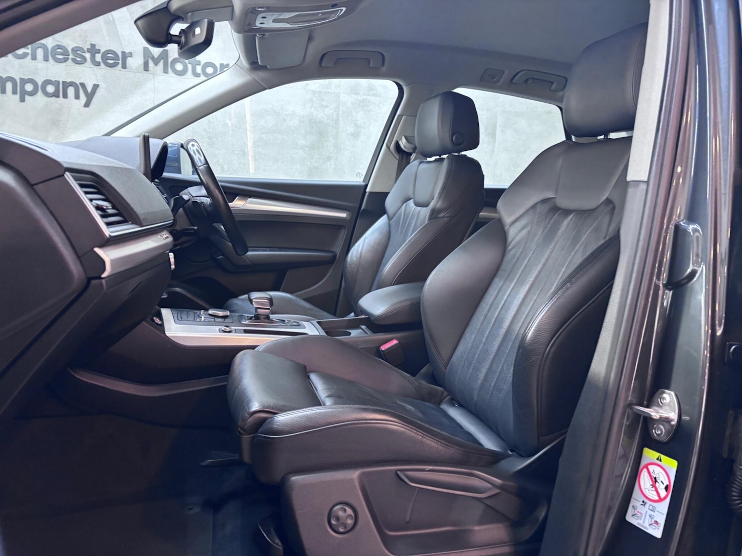 Used Audi Q5 2018 for sale - 76336361: Photo 33